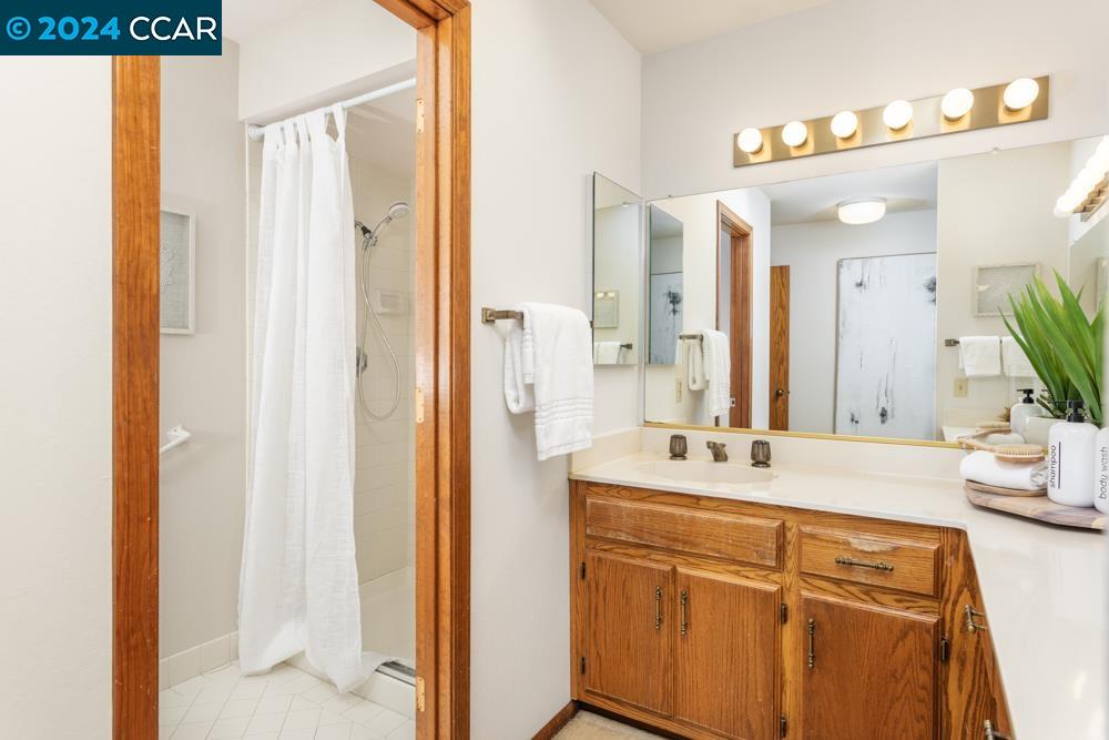 1441 Quail View Cir