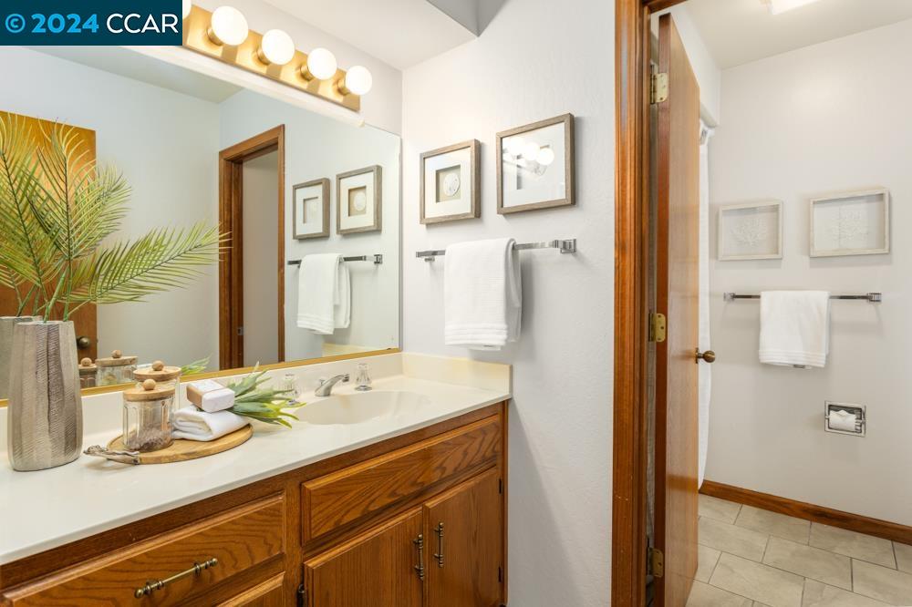 1441 Quail View Cir
