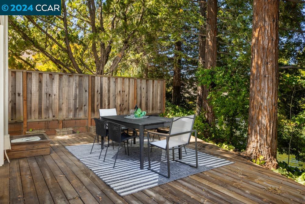 1441 Quail View Cir