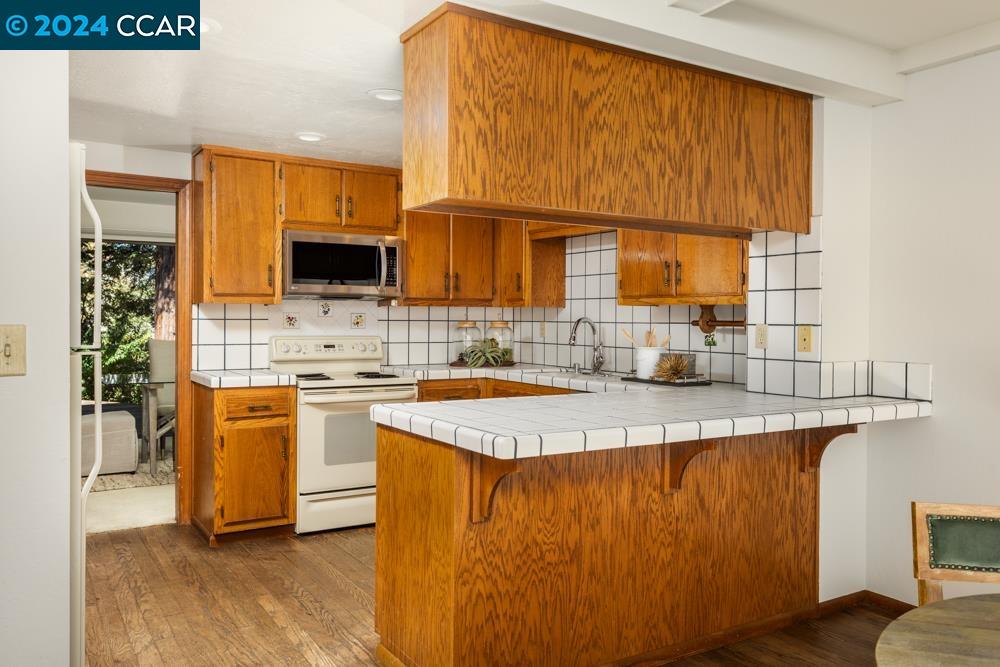 1441 Quail View Cir