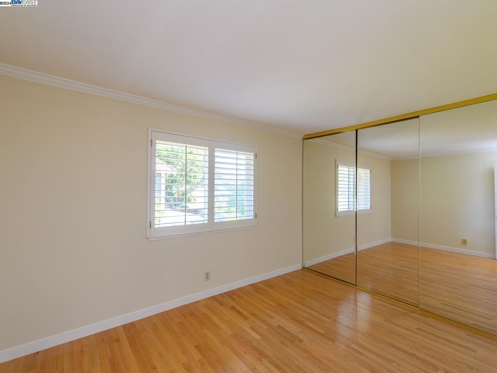 4516 Sutter Gate Avenue