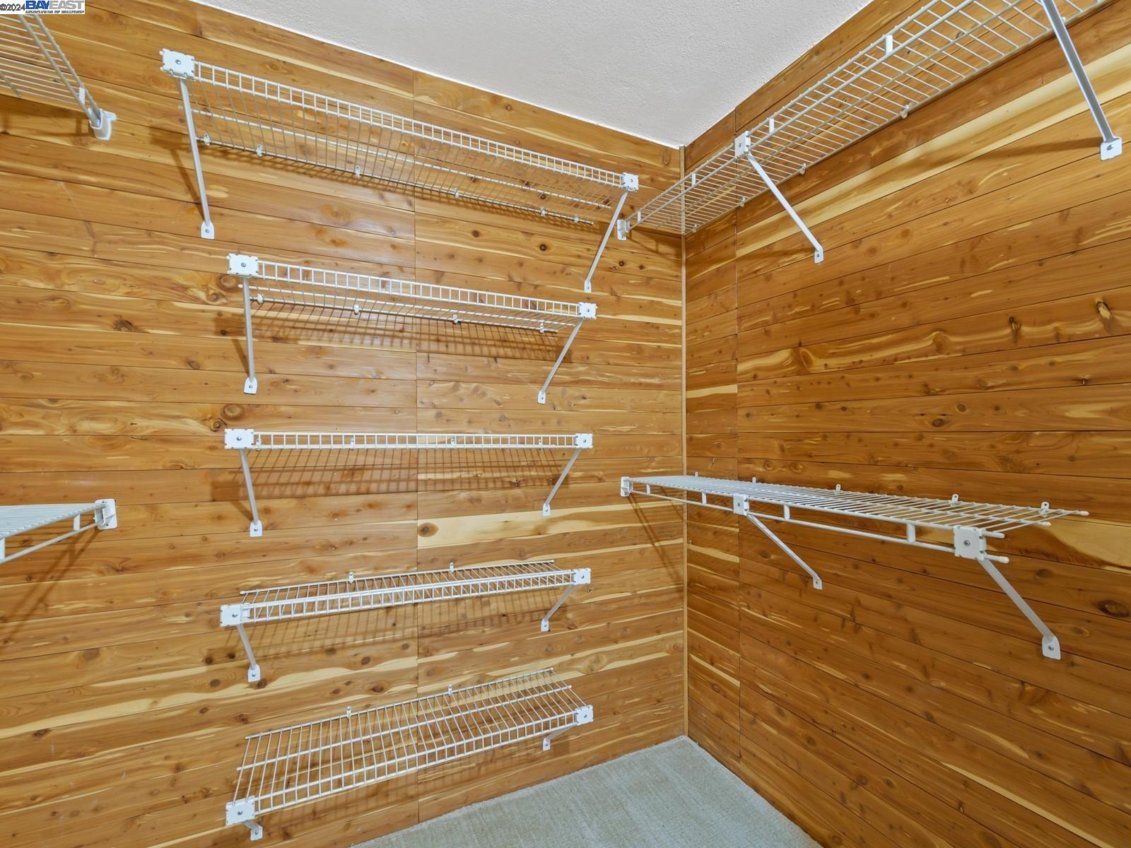 4516 Sutter Gate Avenue