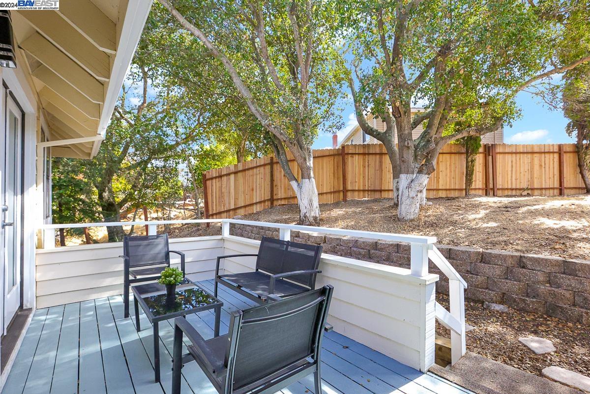14 Powder Bowl Ct