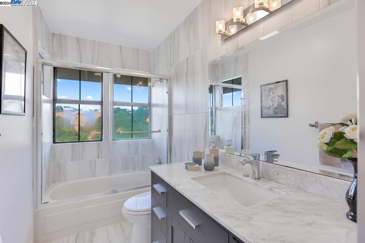 14 Powder Bowl Ct