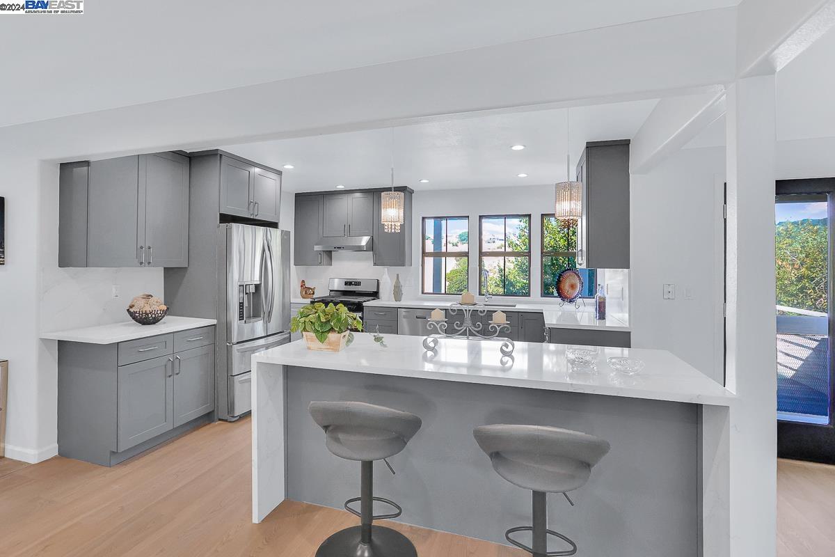 14 Powder Bowl Ct
