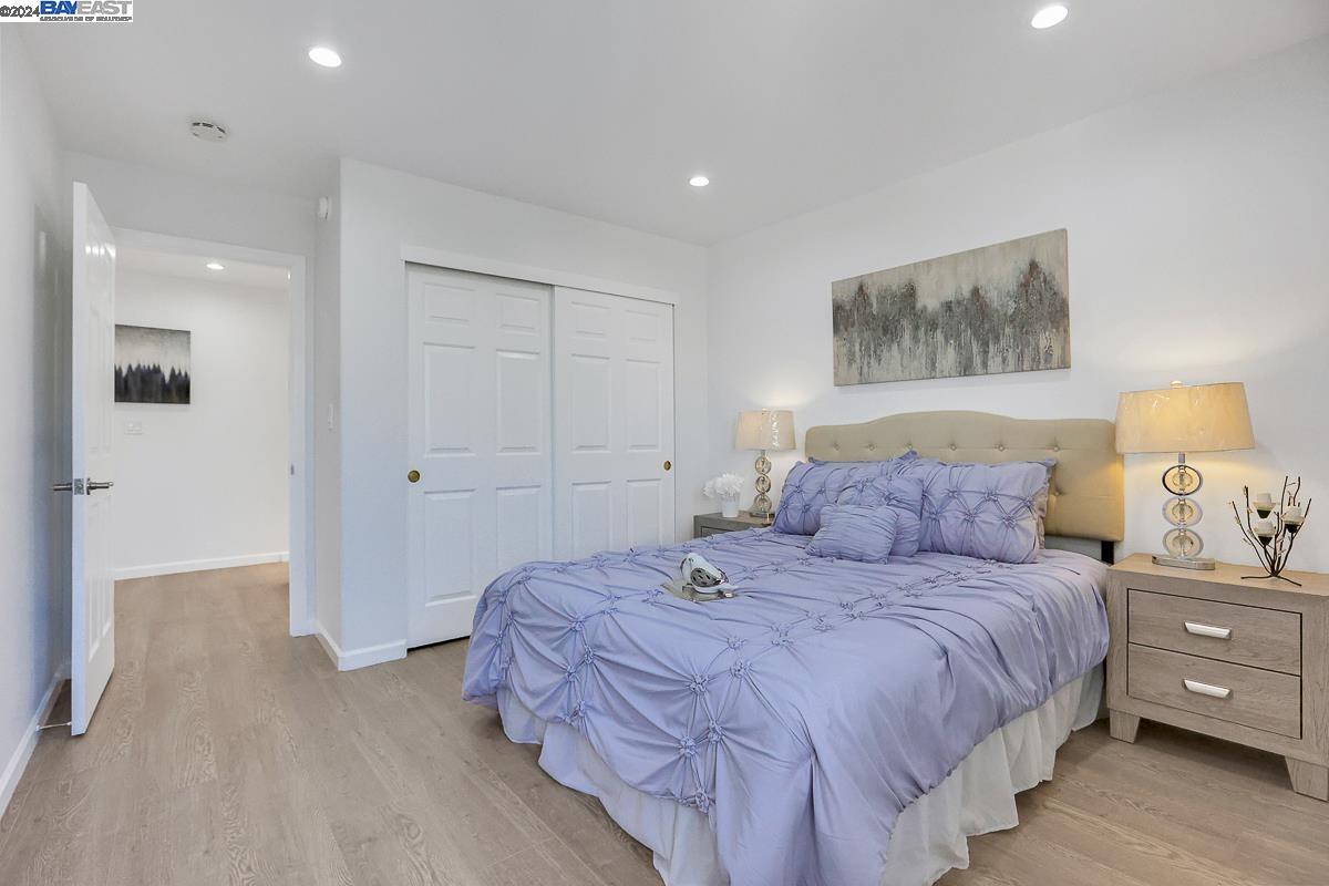 14 Powder Bowl Ct
