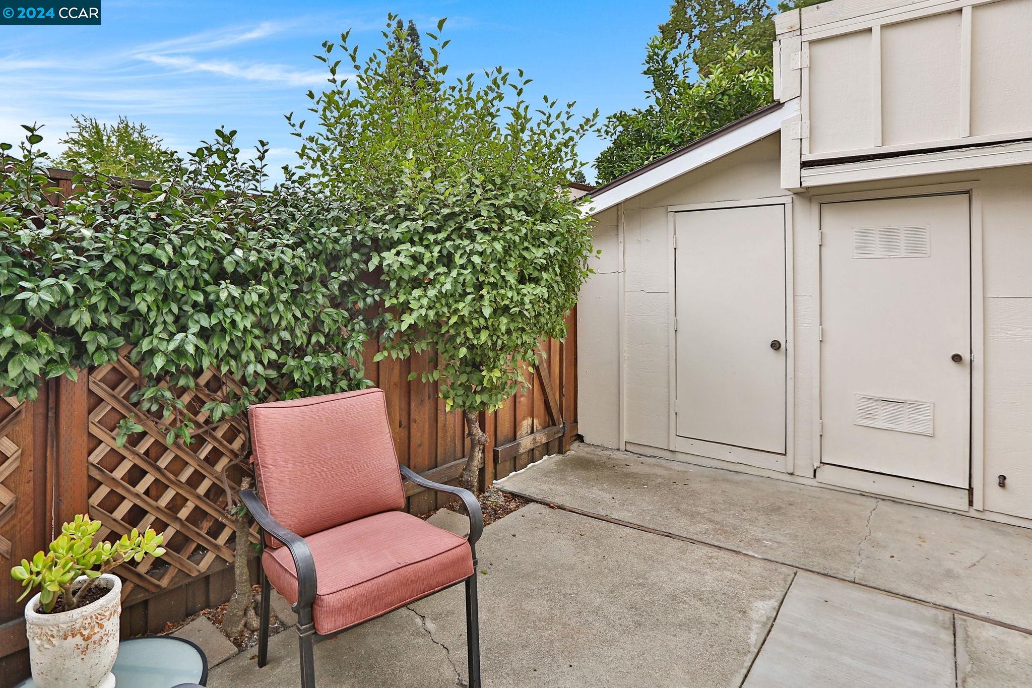2559 Twin Creeks Dr