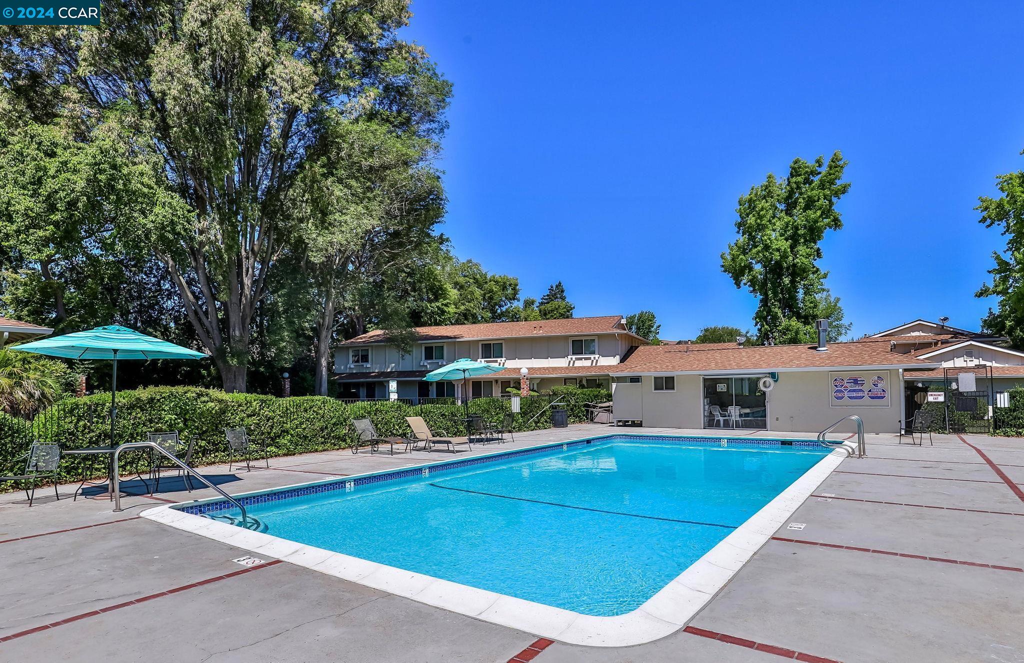 2559 Twin Creeks Dr