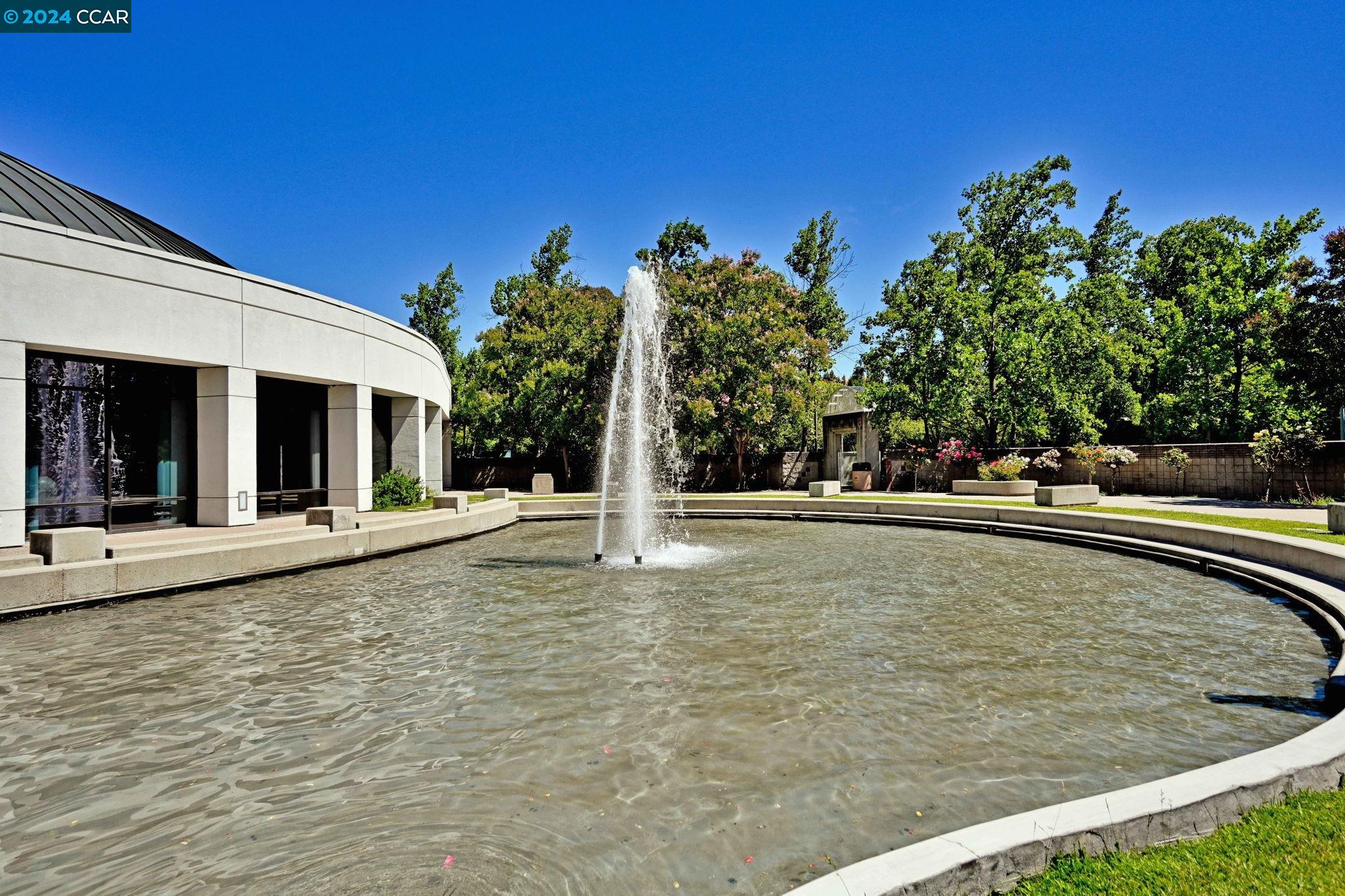 2559 Twin Creeks Dr