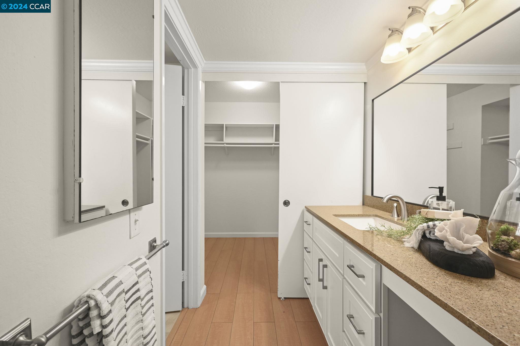 665 Terra California Dr. # 2 Unit: #2
