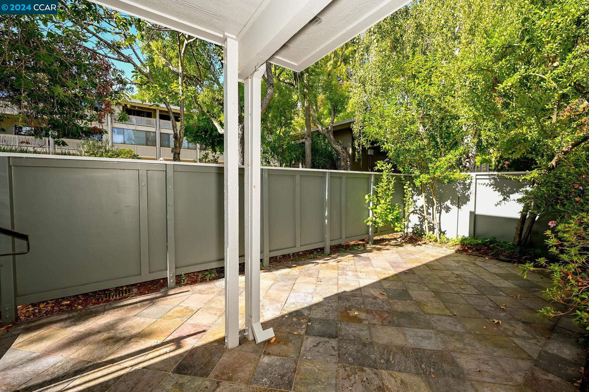 2733 Pine Knoll Drive # 2