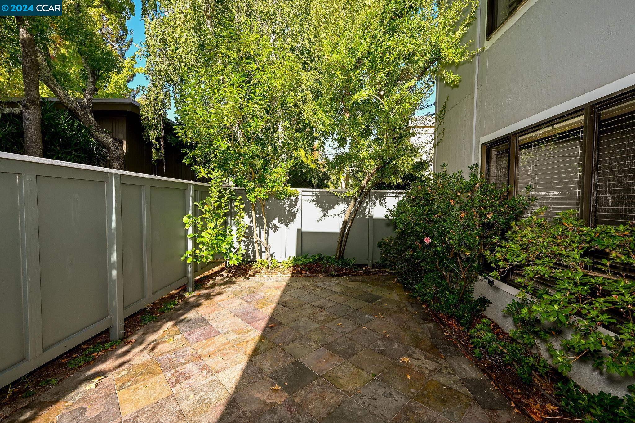 2733 Pine Knoll Drive # 2