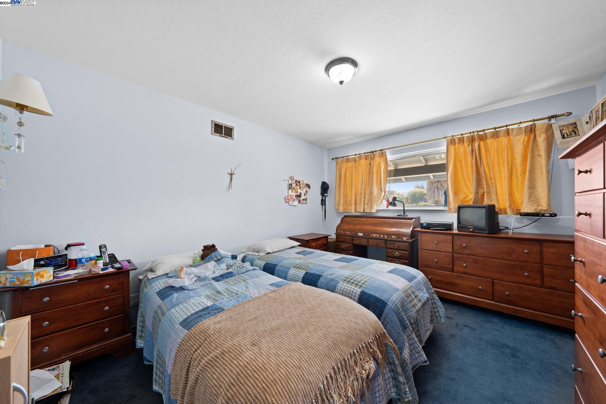 2959 Valhalla Dr