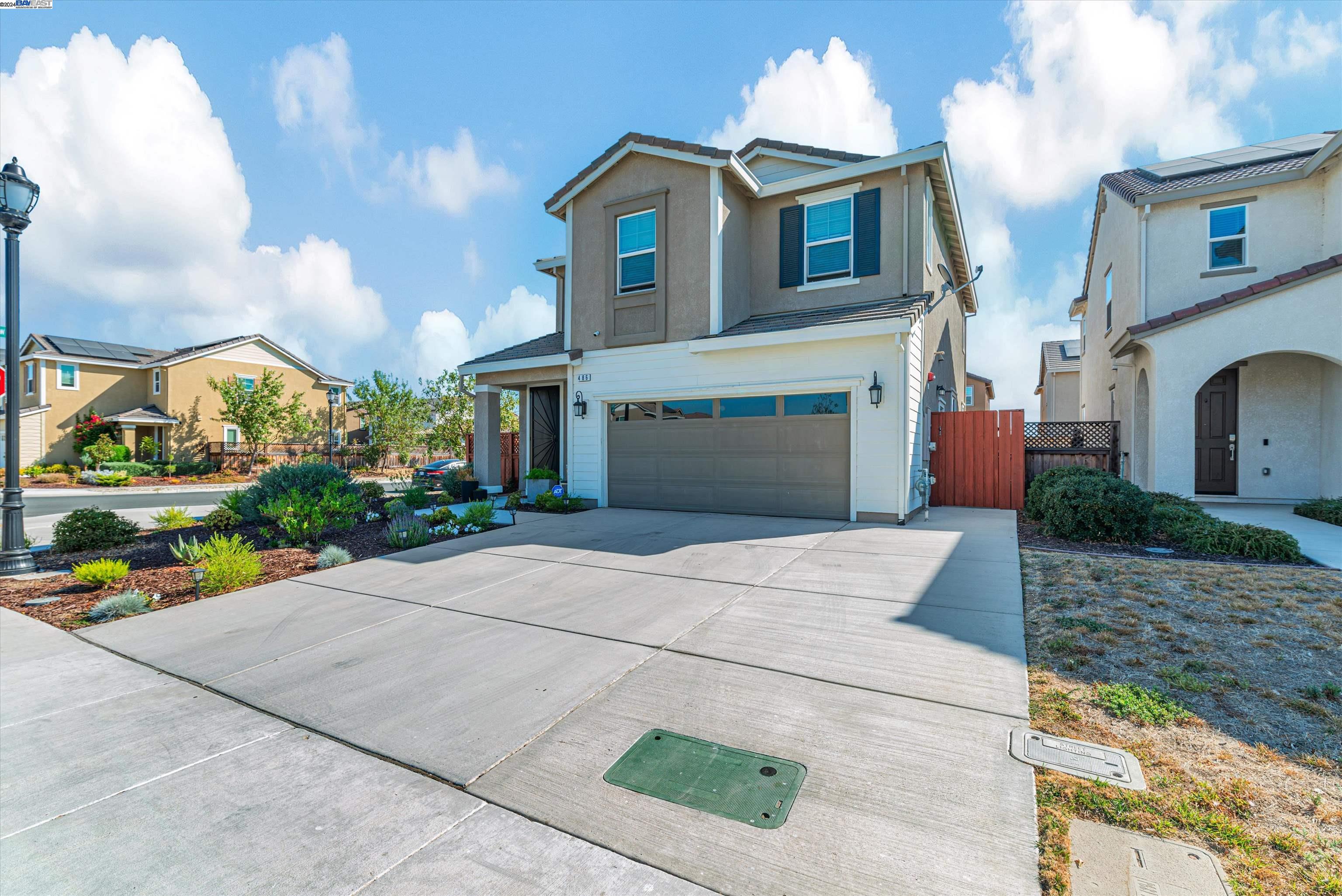 486 Avanti Way