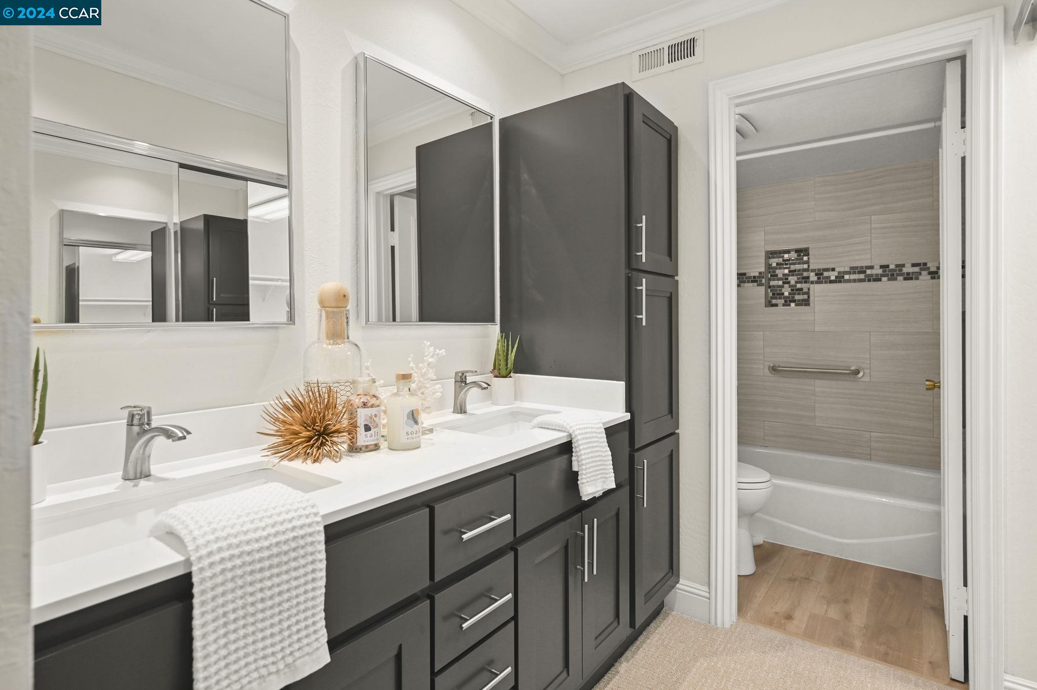 2645 Saklan Indian # 2 Unit: #2