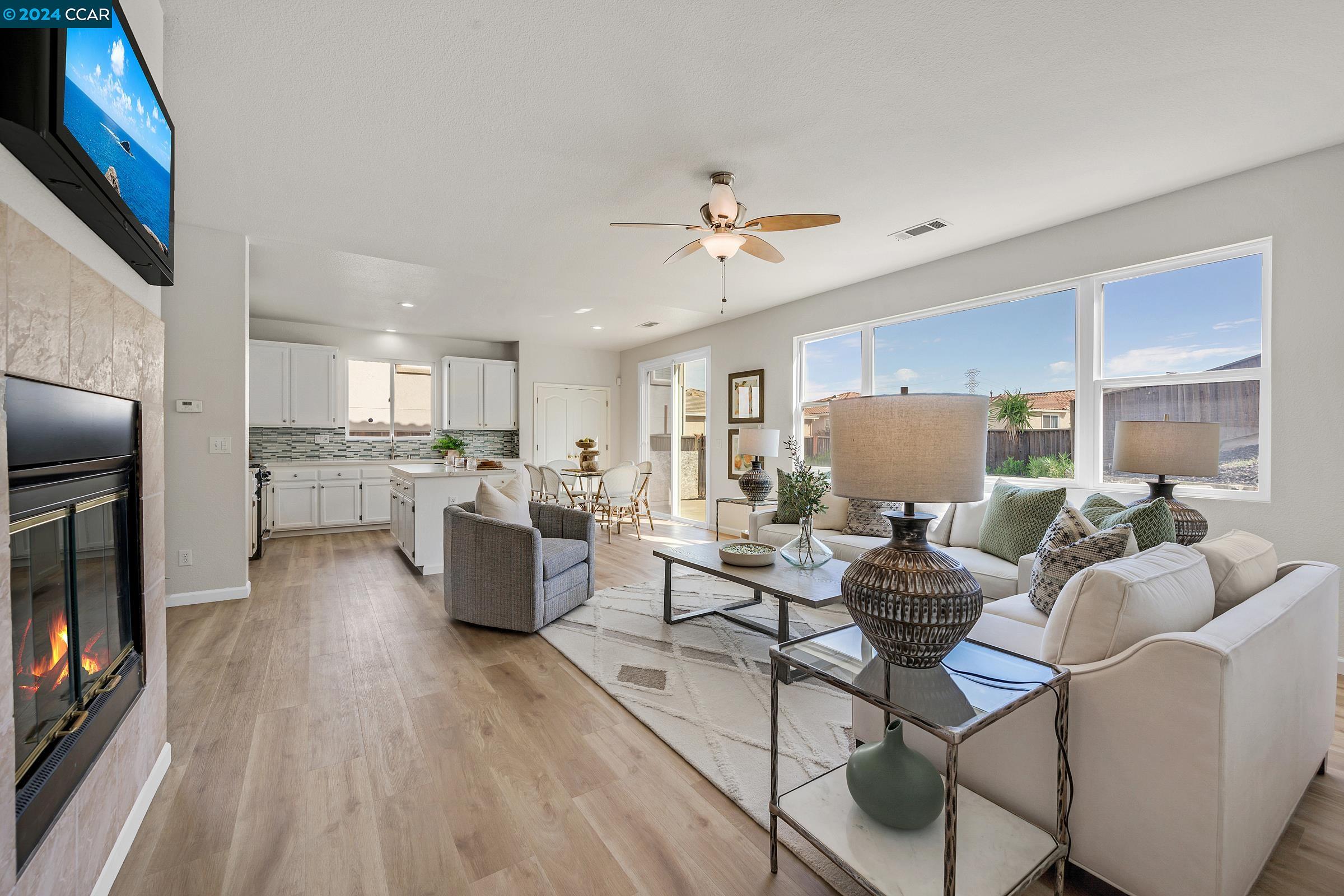 178 San Tomas Dr