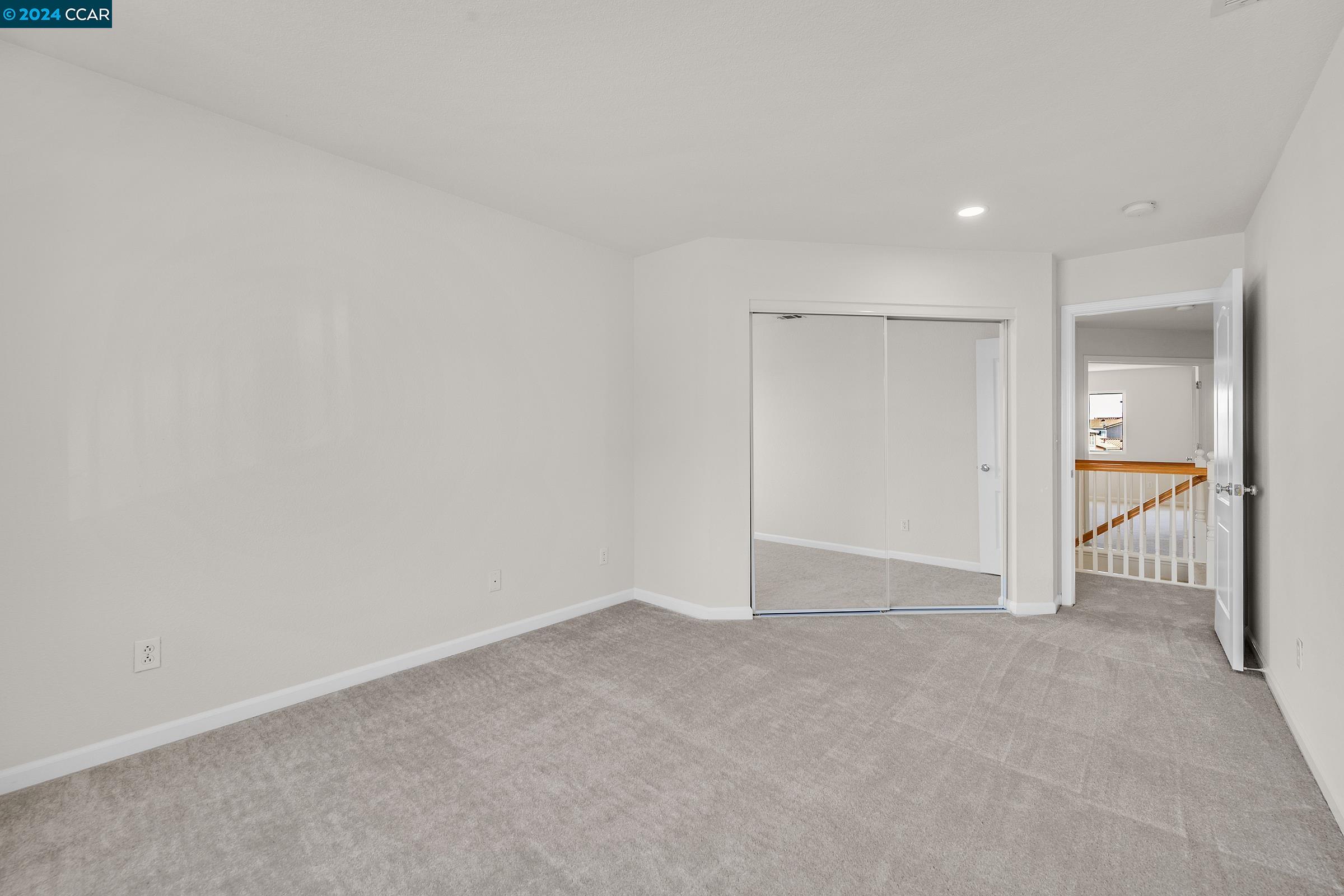 178 San Tomas Dr