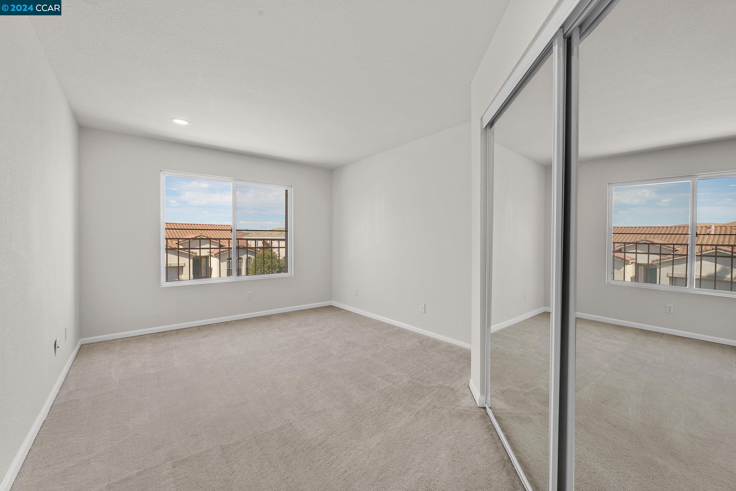 178 San Tomas Dr