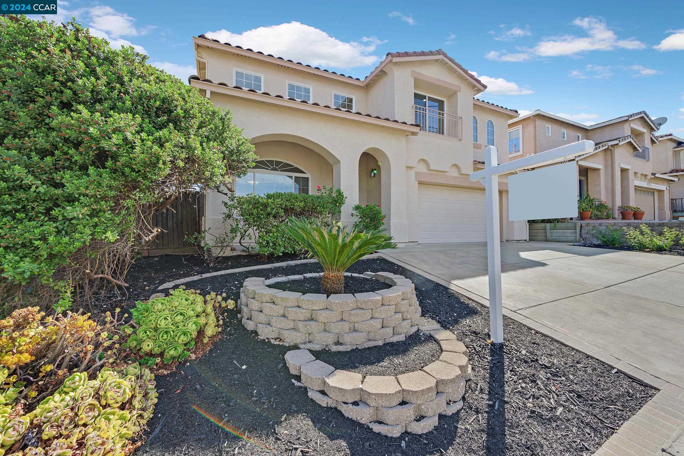 178 San Tomas Dr
