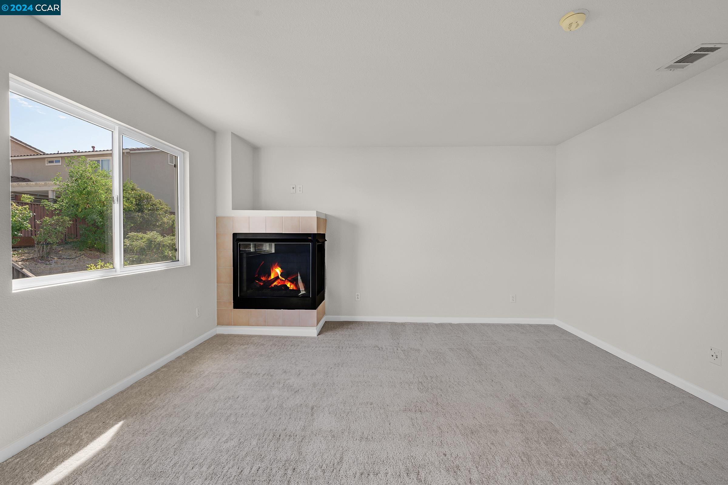178 San Tomas Dr