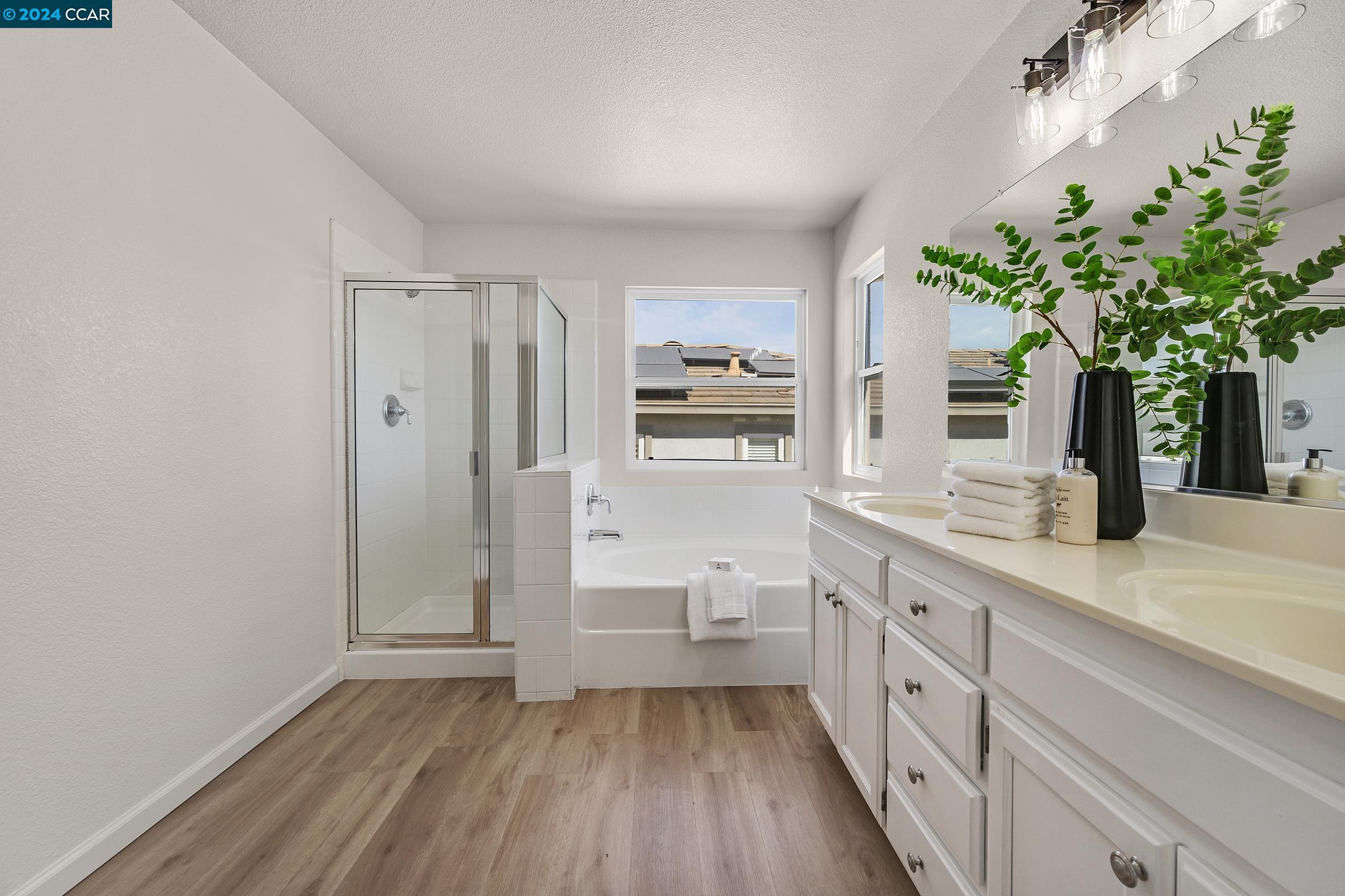178 San Tomas Dr