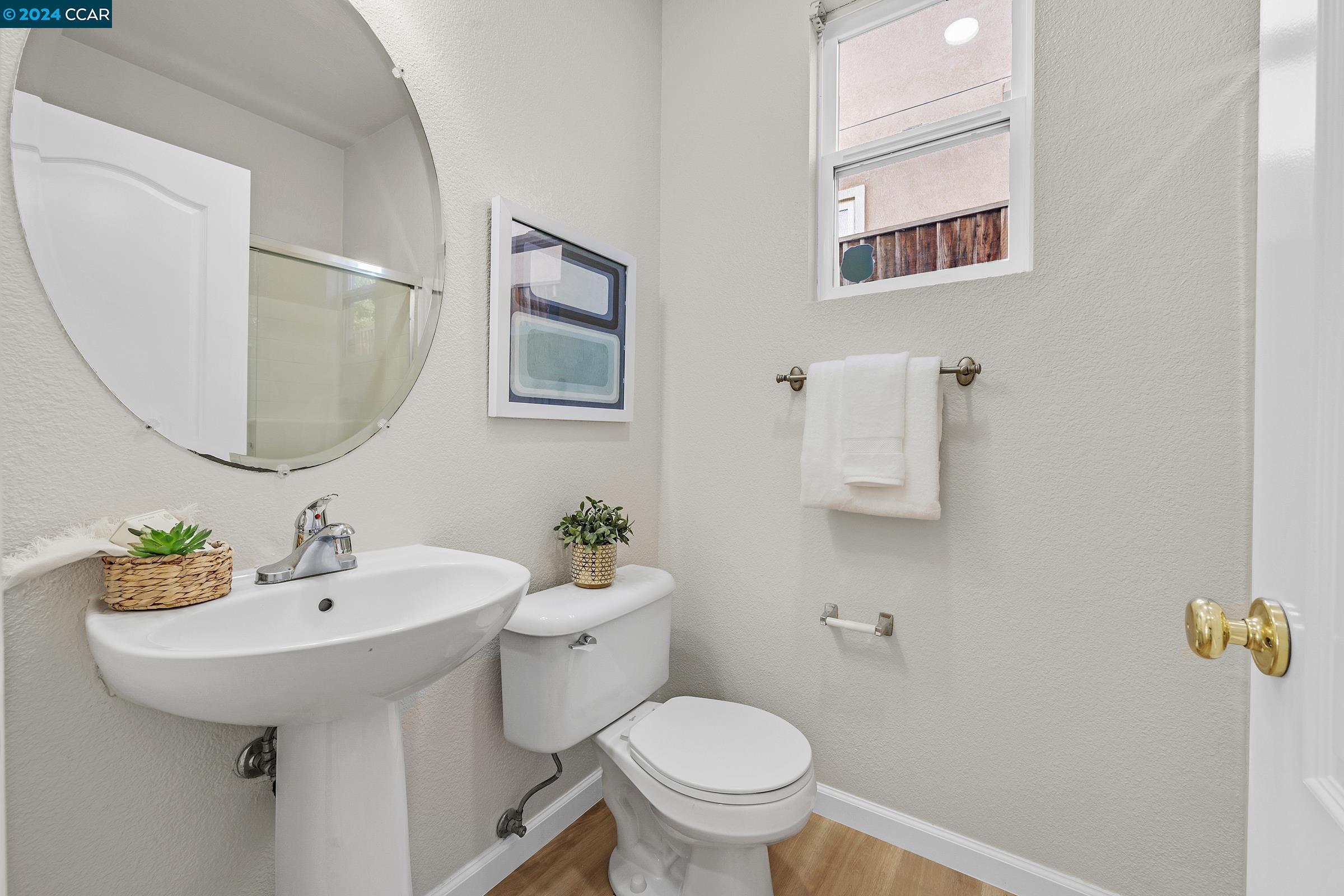 178 San Tomas Dr