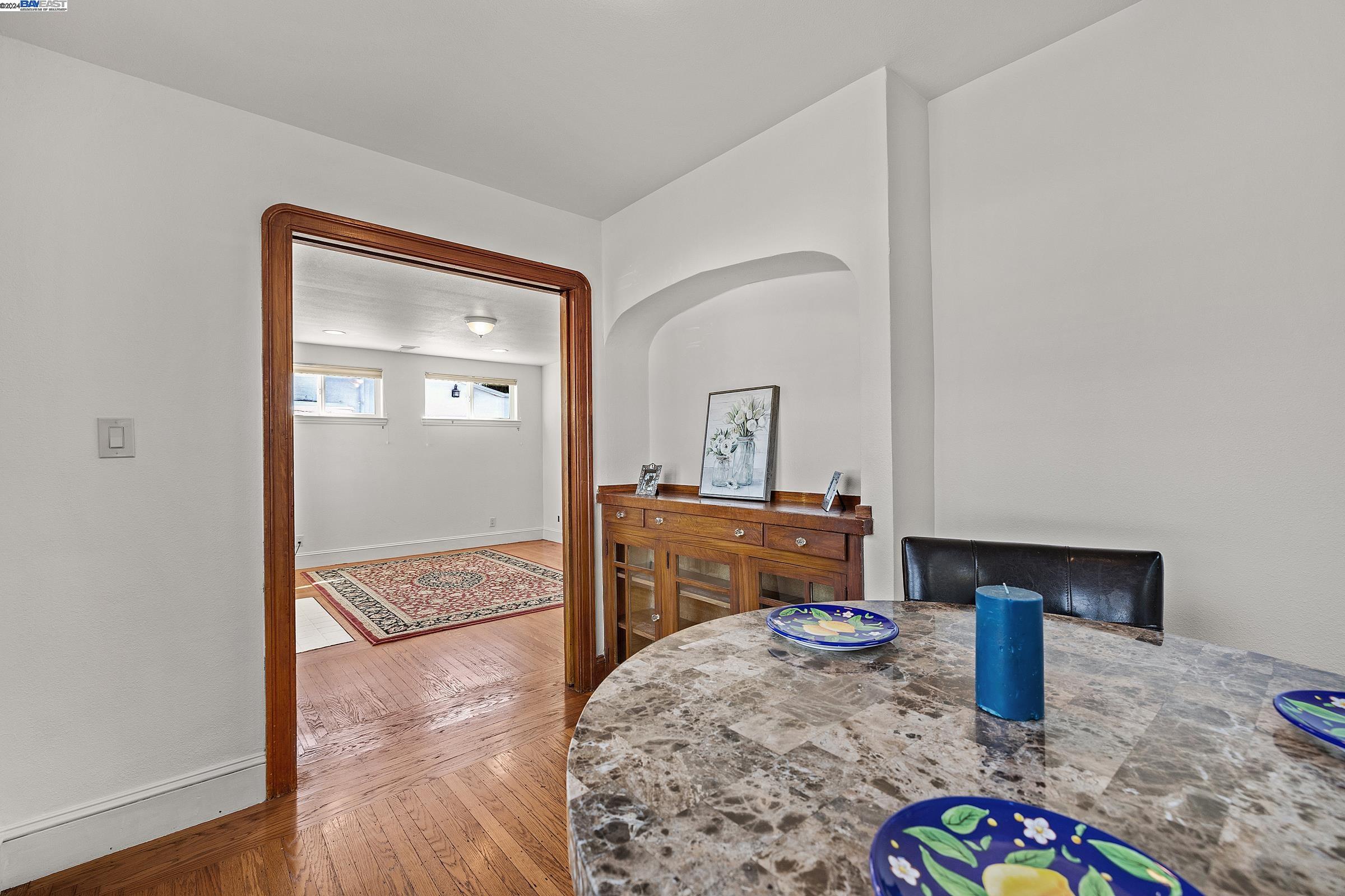 387 Melven Ct