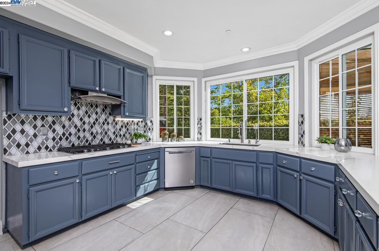 3147 Salisbury Court