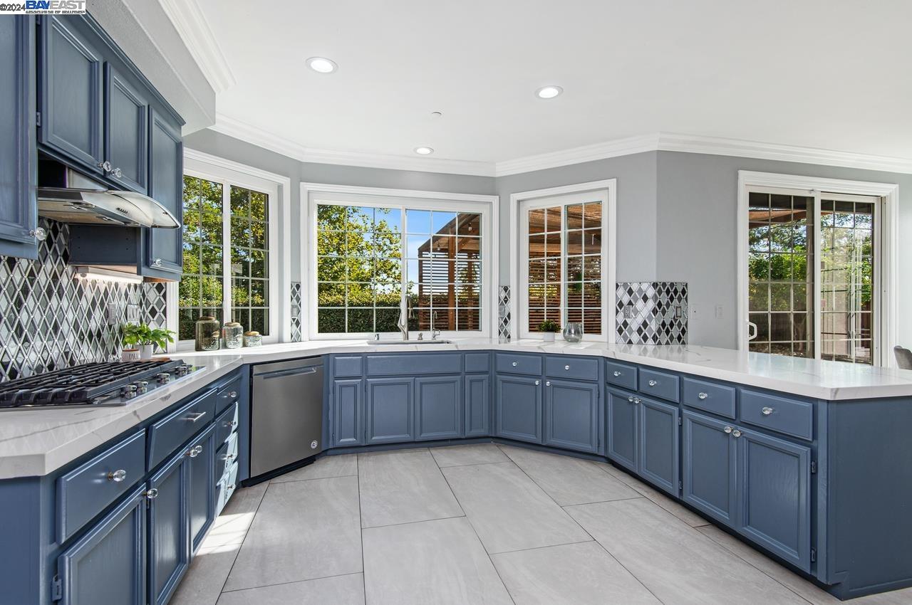 3147 Salisbury Court