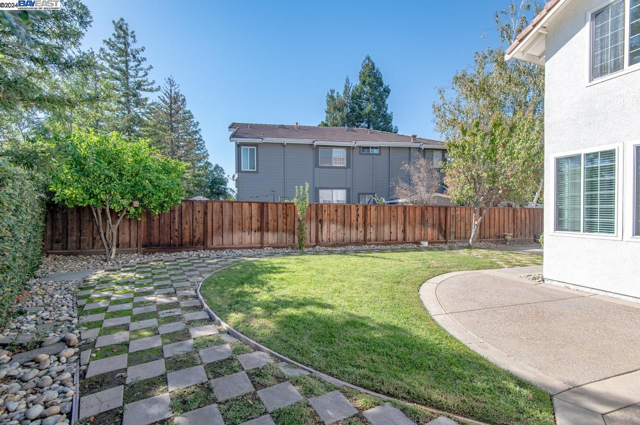 3147 Salisbury Court