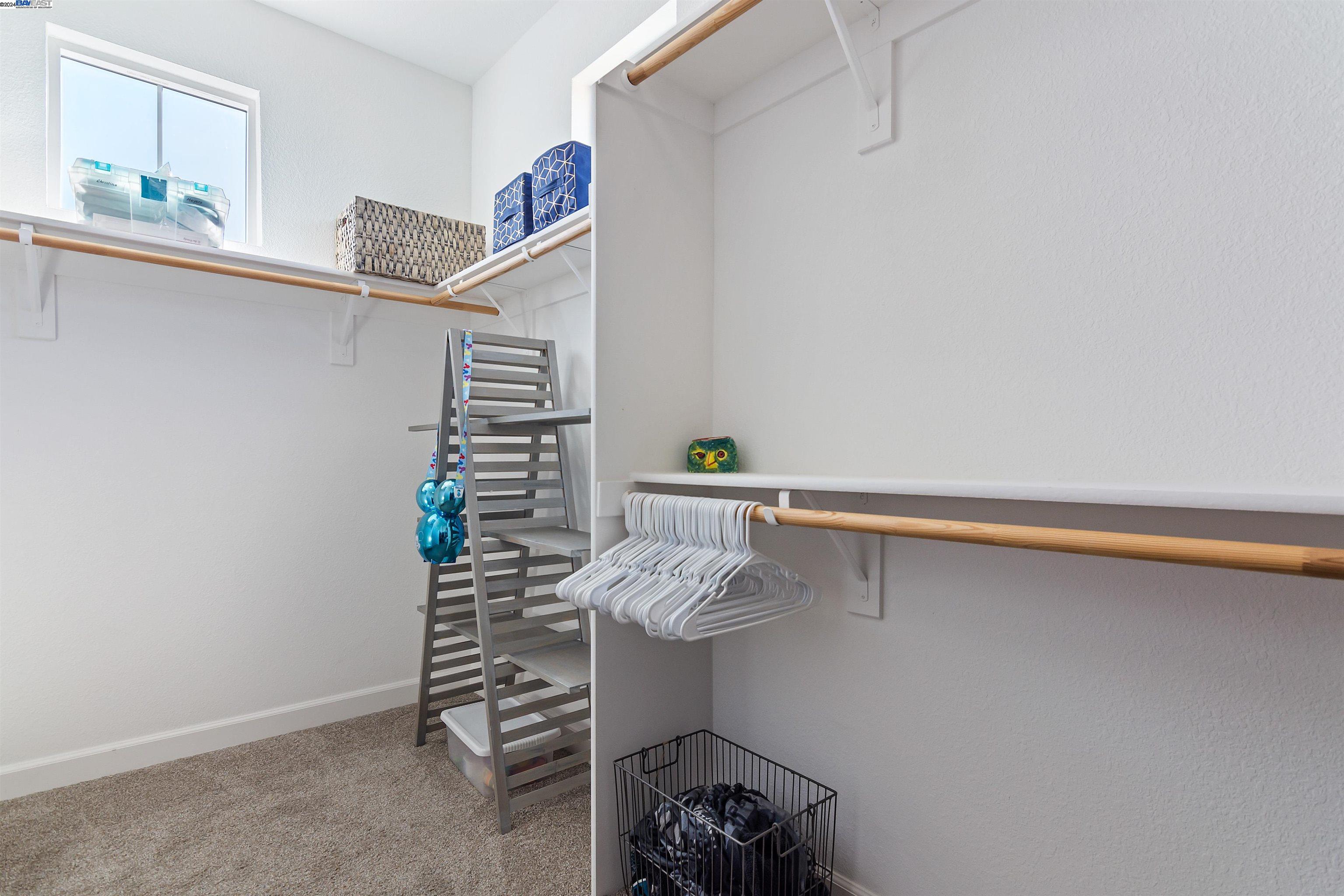 426 Bloomfield Ct