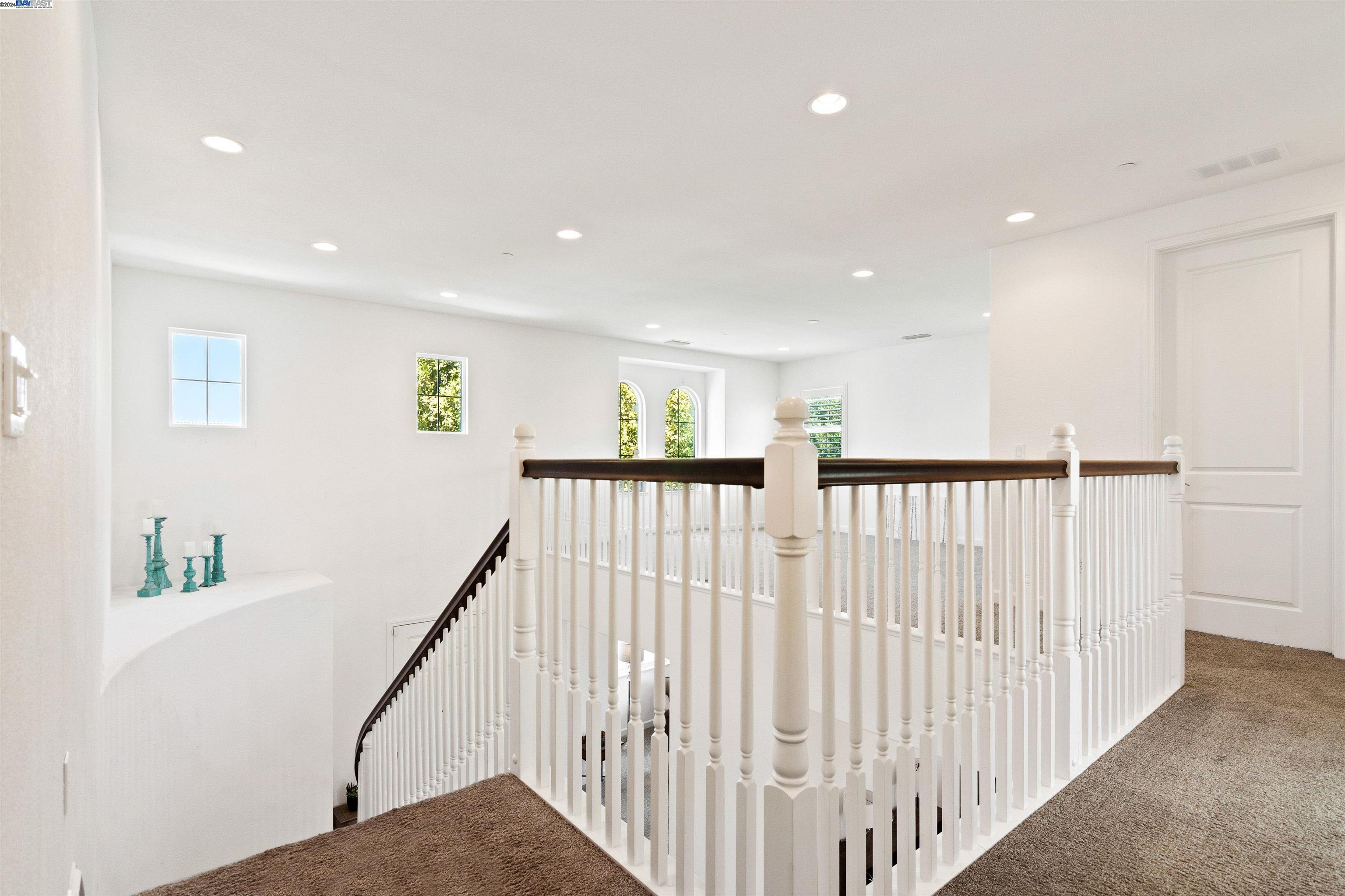 426 Bloomfield Ct