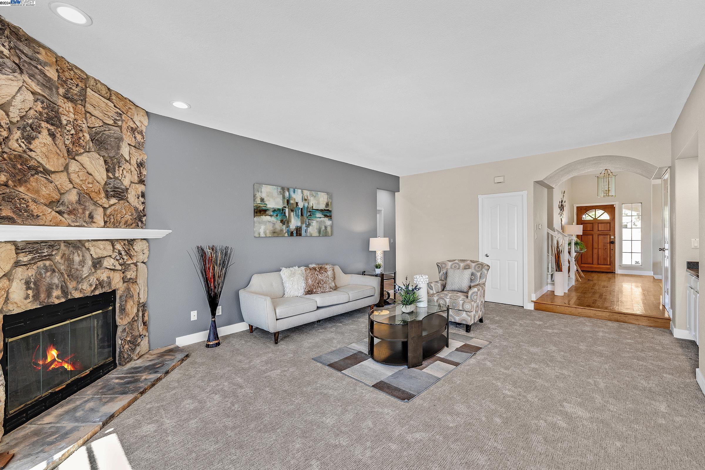 2253 Pappas Pl