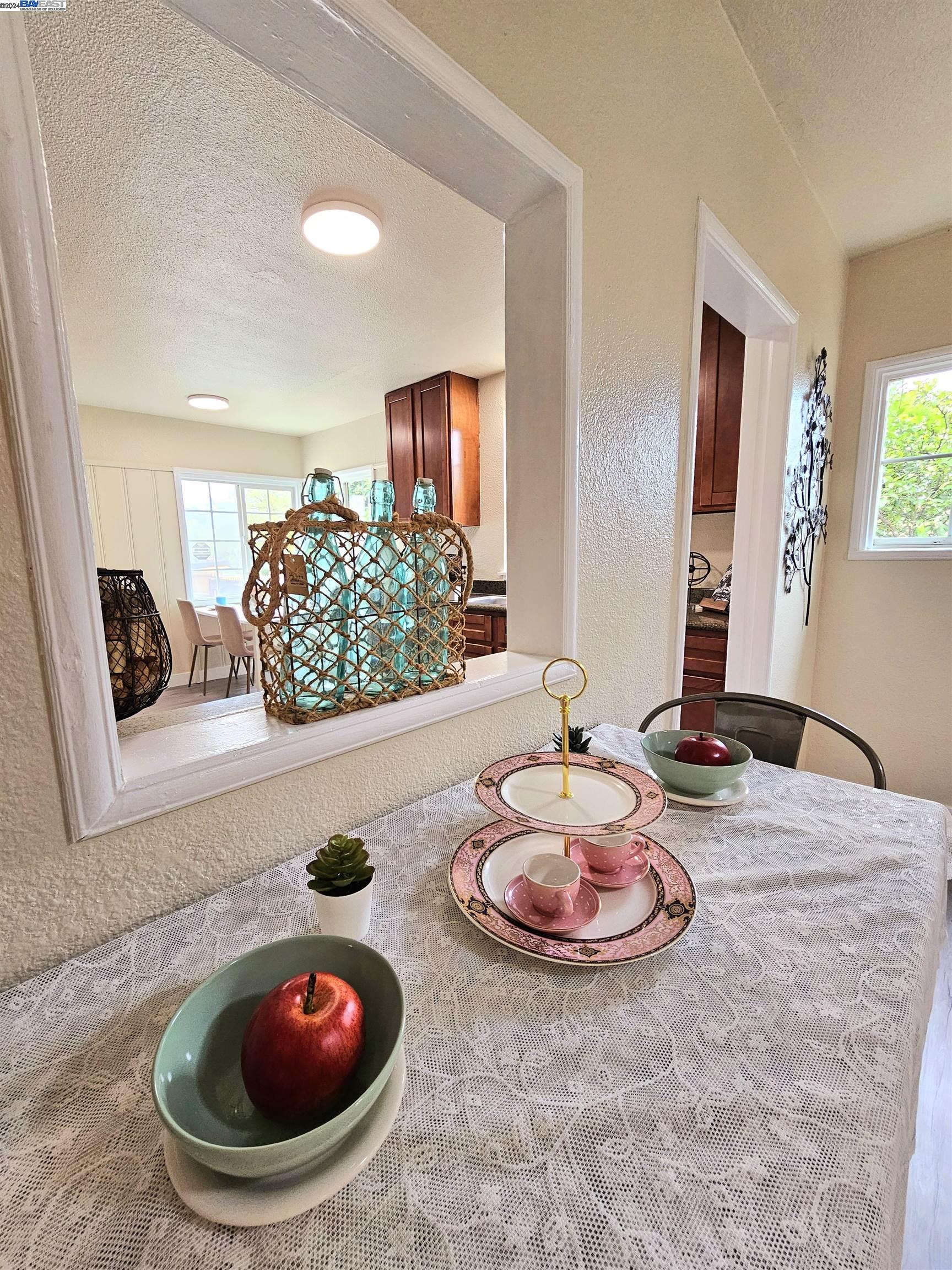 2500-2502 77Th Ave