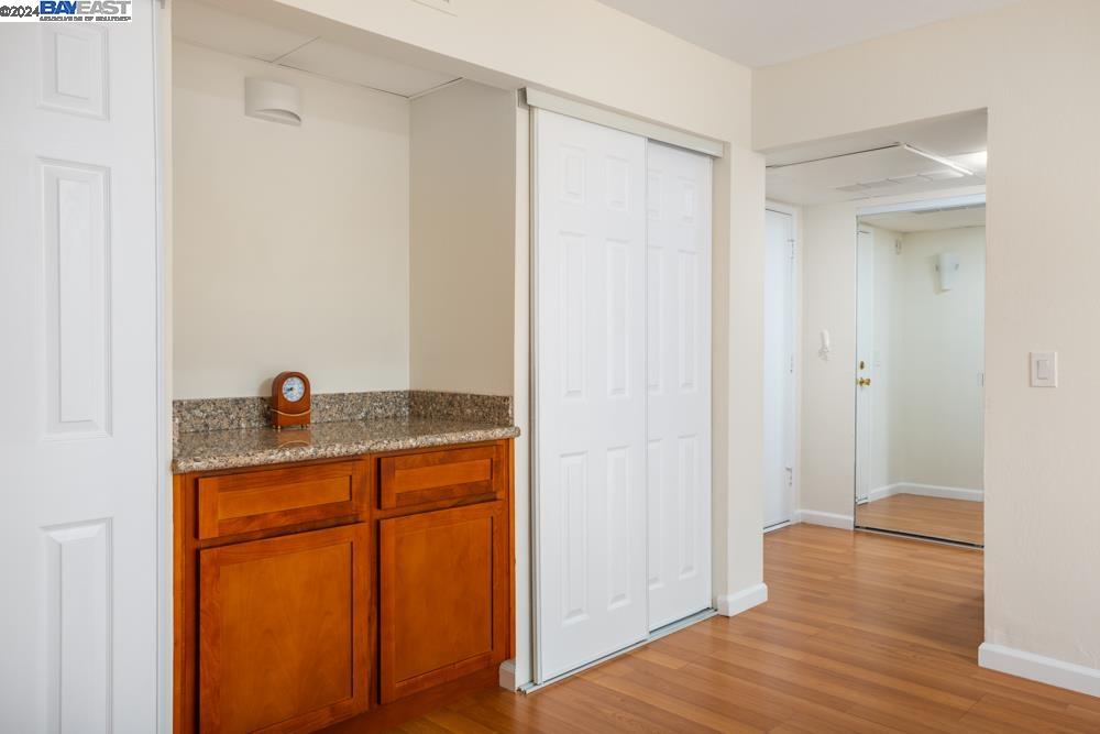 370 N Civic Dr # 411