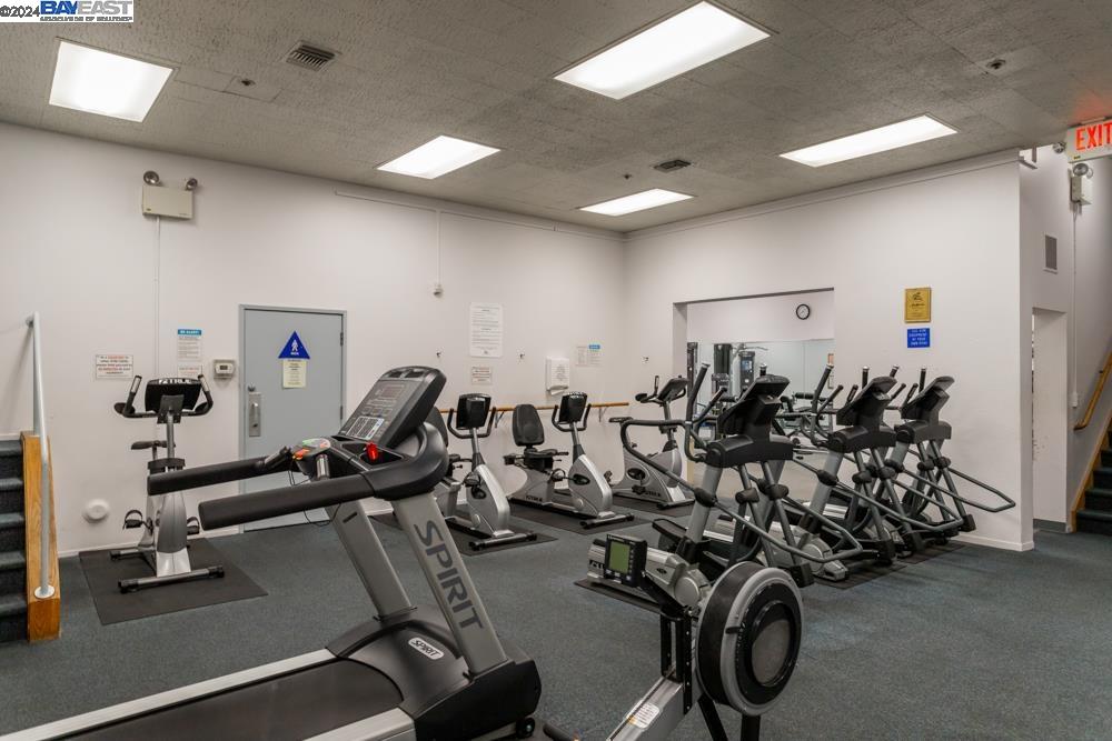 370 N Civic Dr # 411
