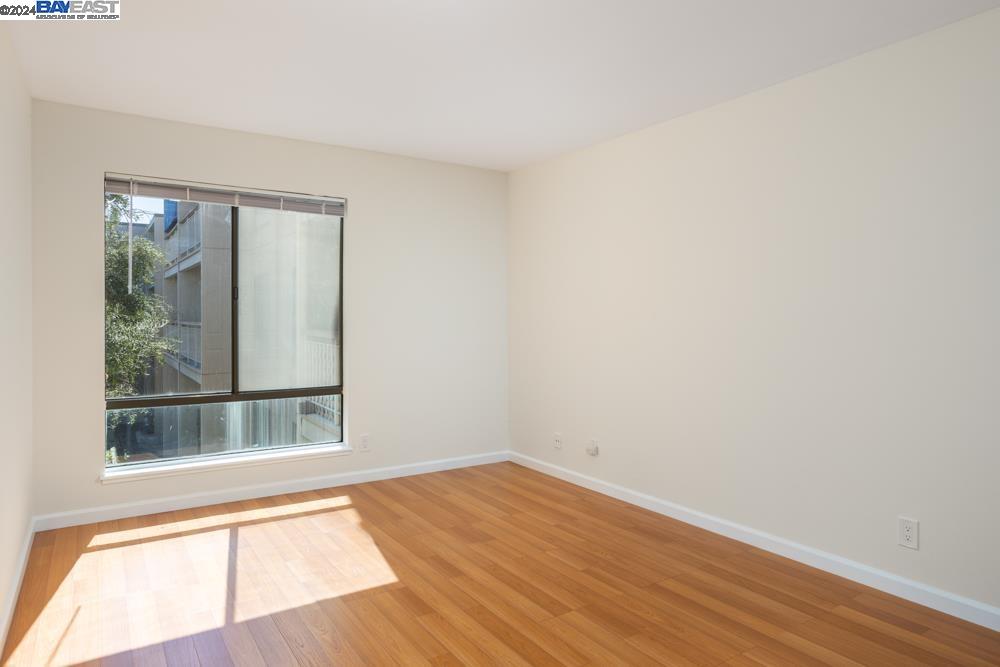 370 N Civic Dr # 411