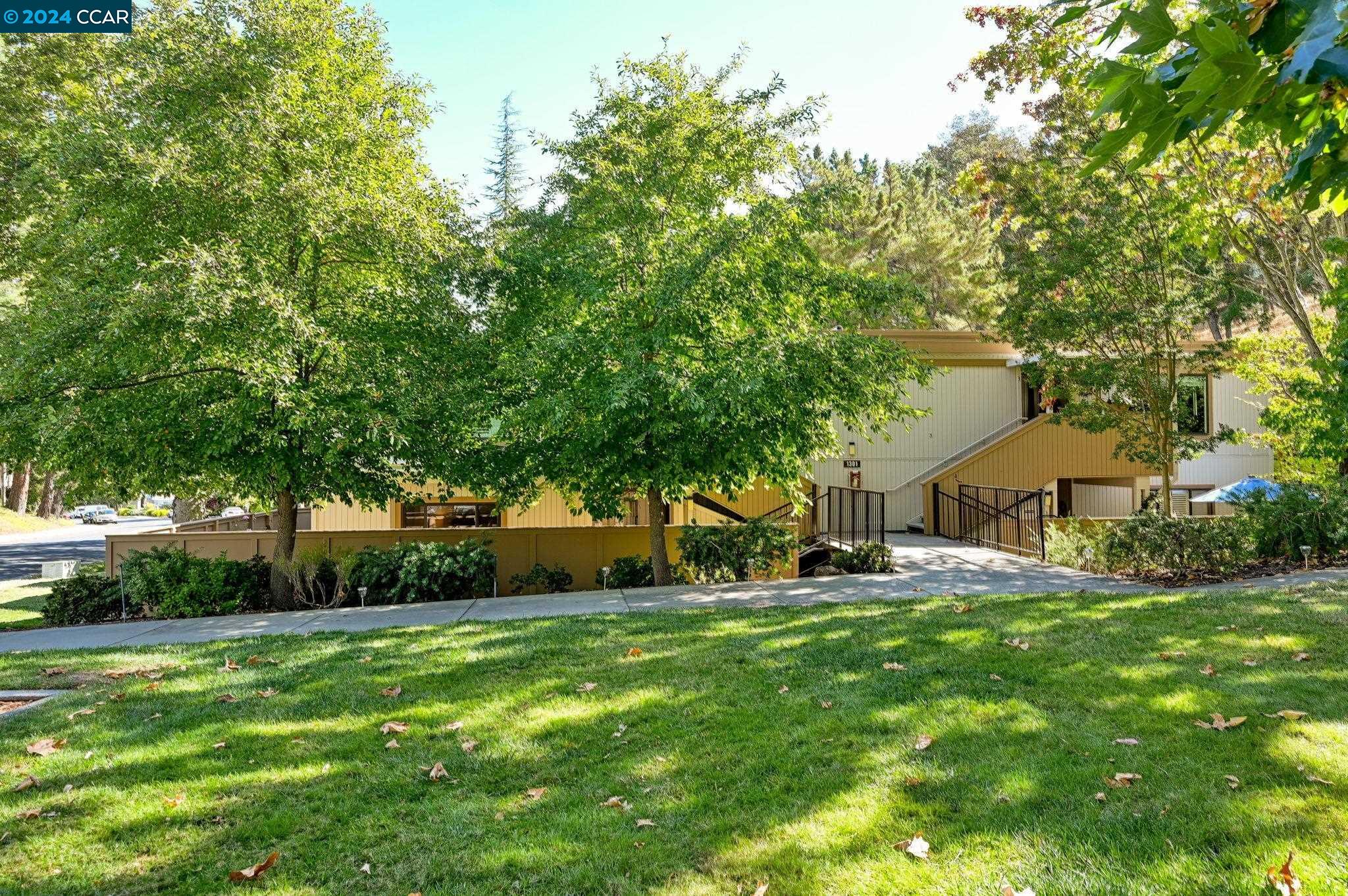 1301 Stanley Dollar Dr. # 2 Unit: #2