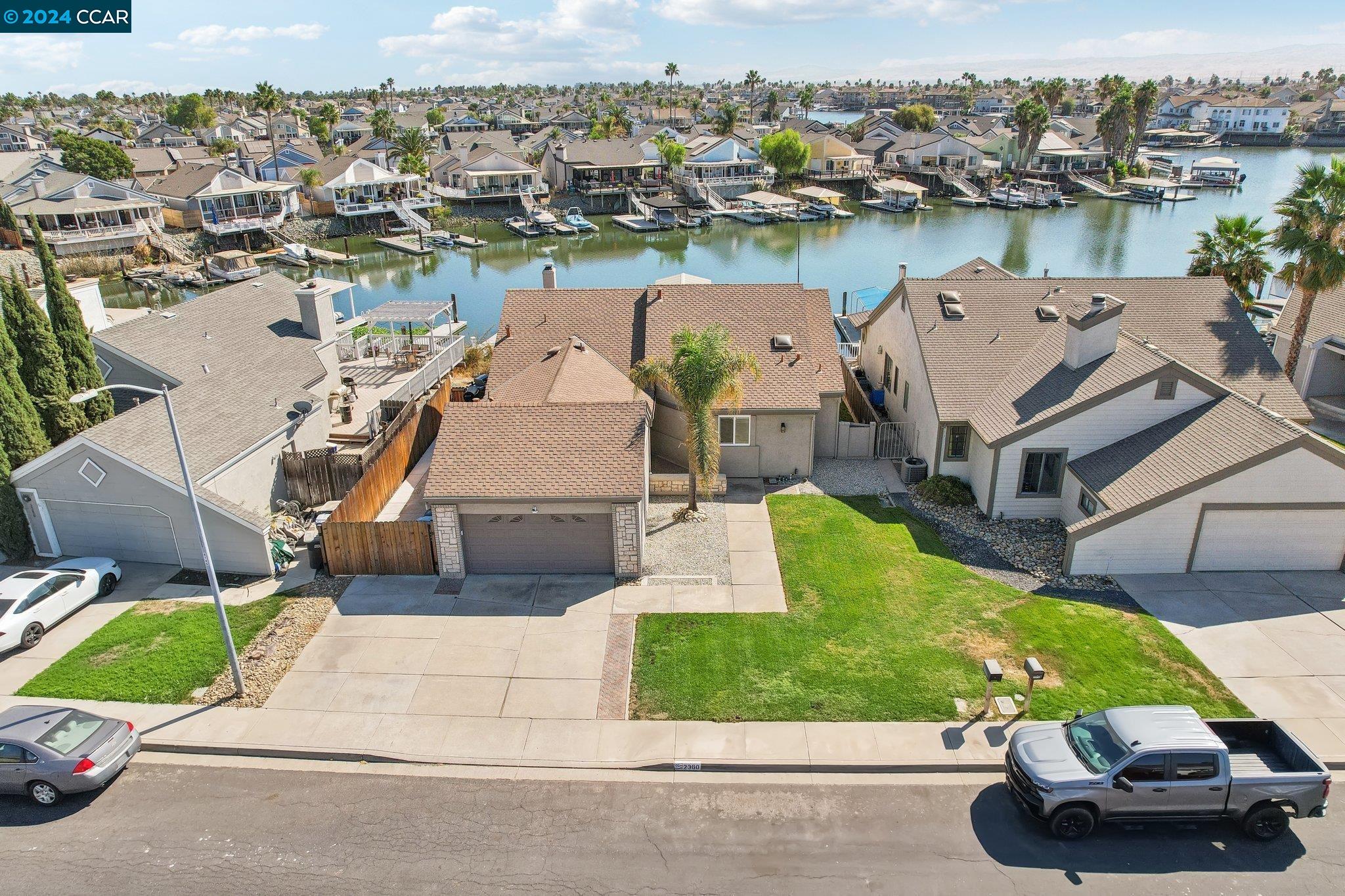 2360 Sand Point Ct