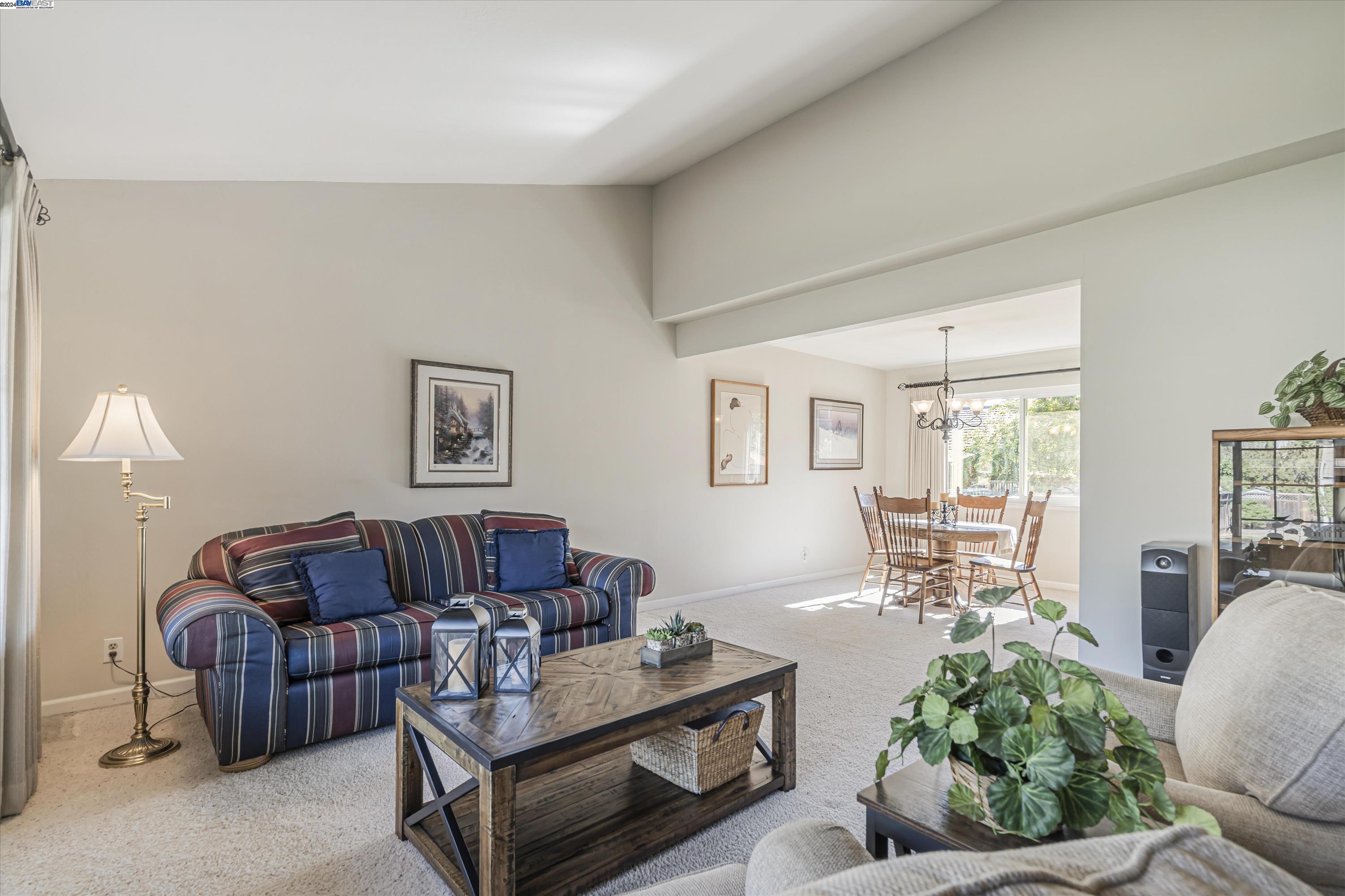 1782 Paseo Del Cajon