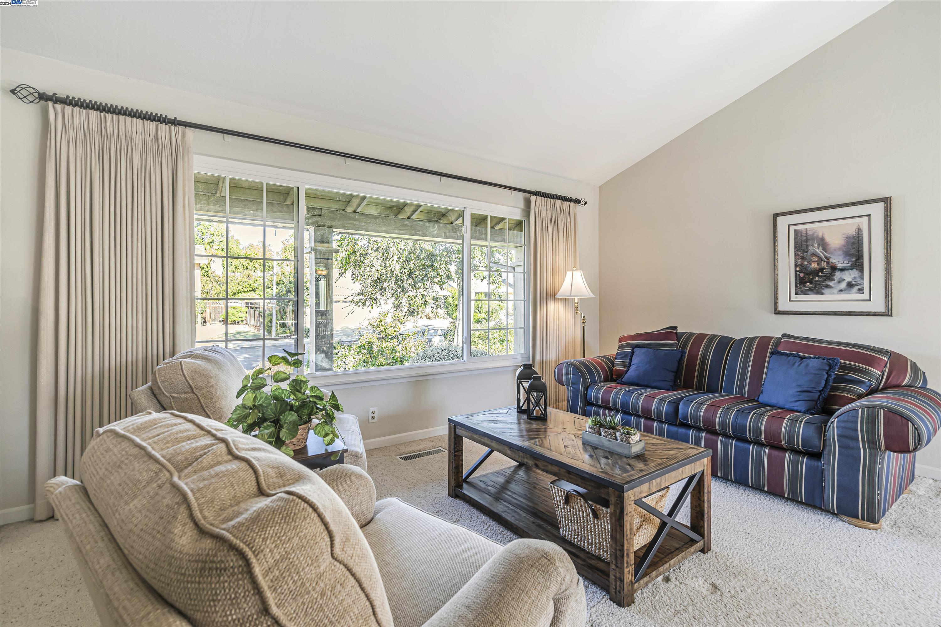 1782 Paseo Del Cajon