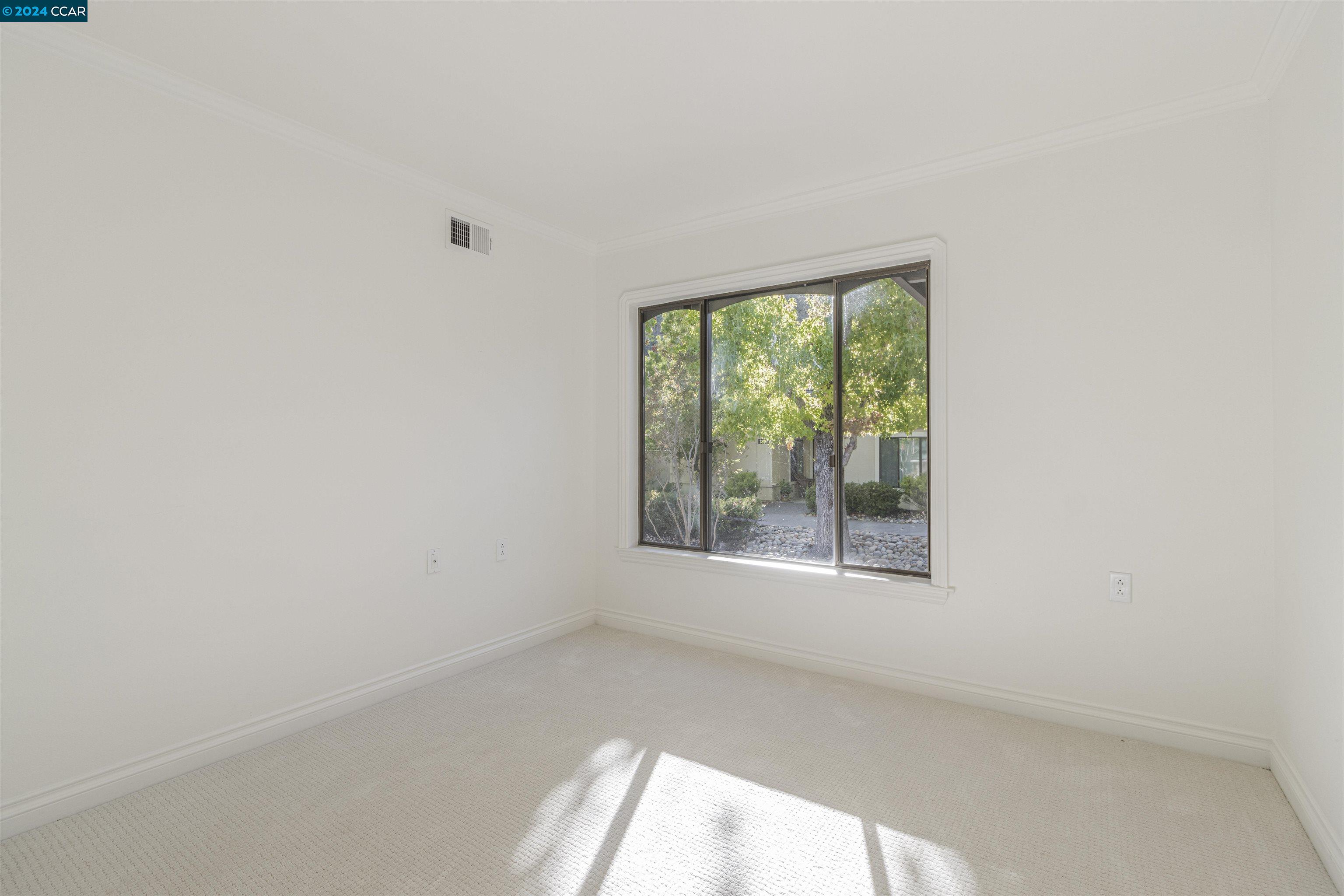 1112 Rockledge Ln # 7