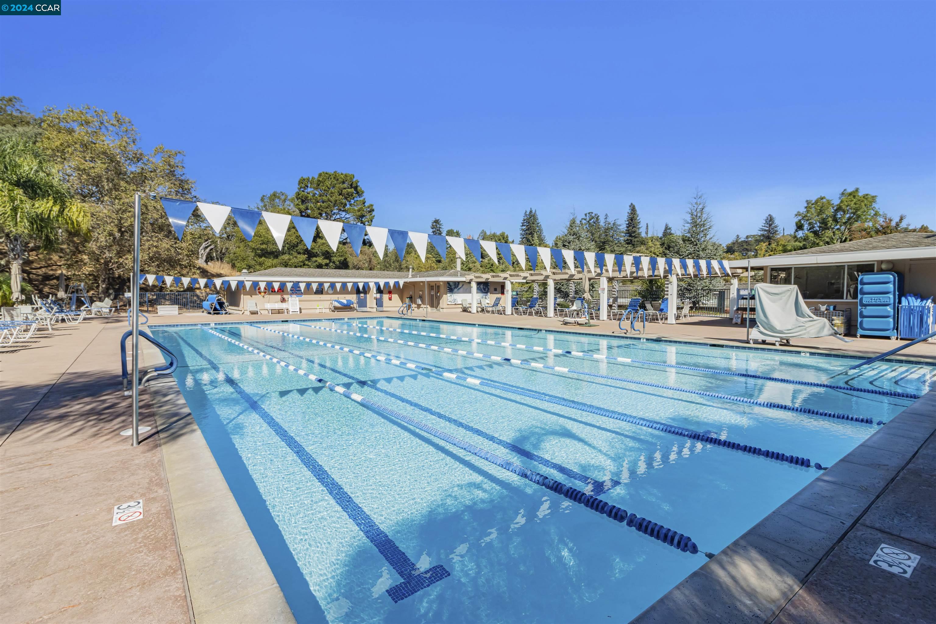 1112 Rockledge Ln # 7