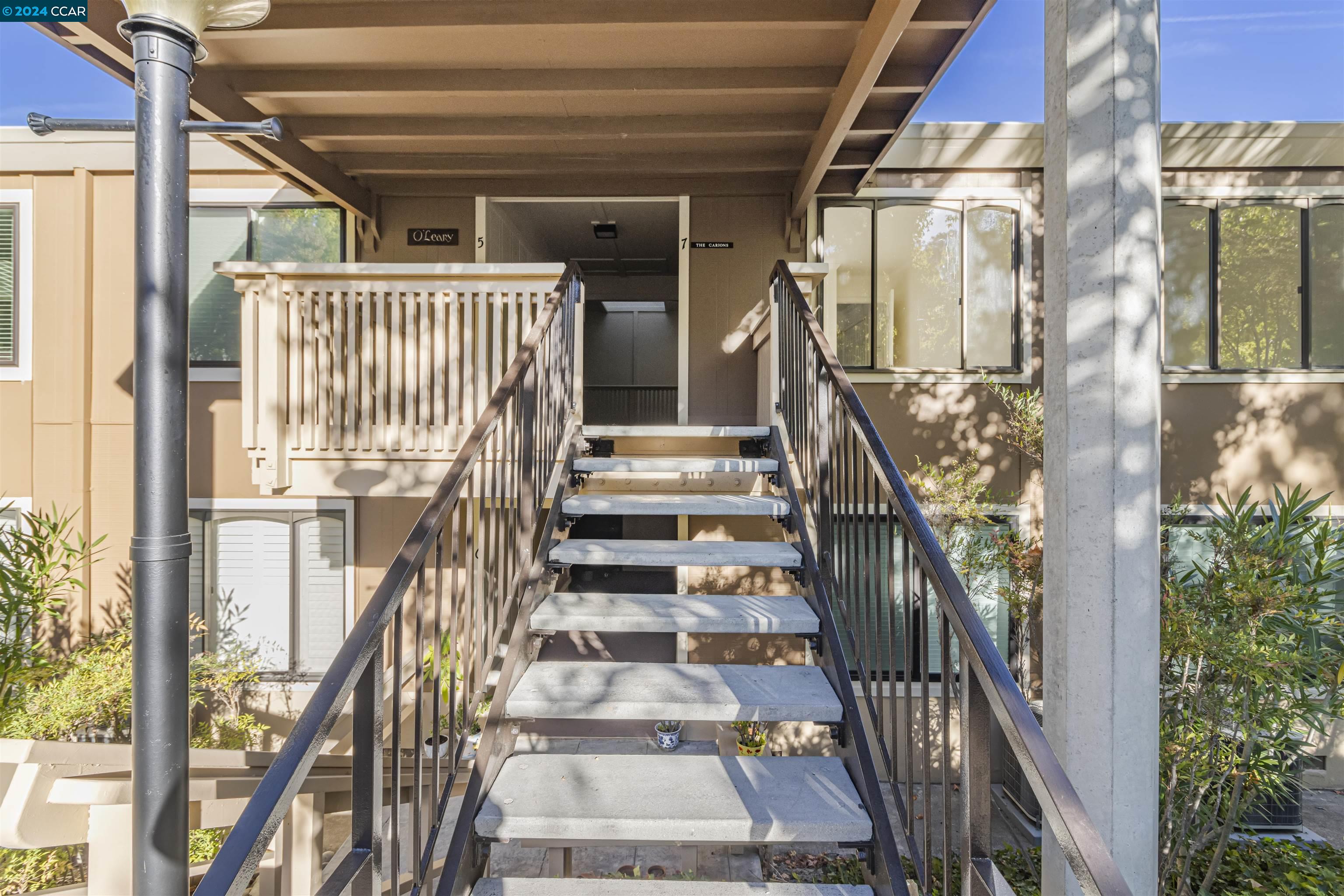 1112 Rockledge Ln # 7