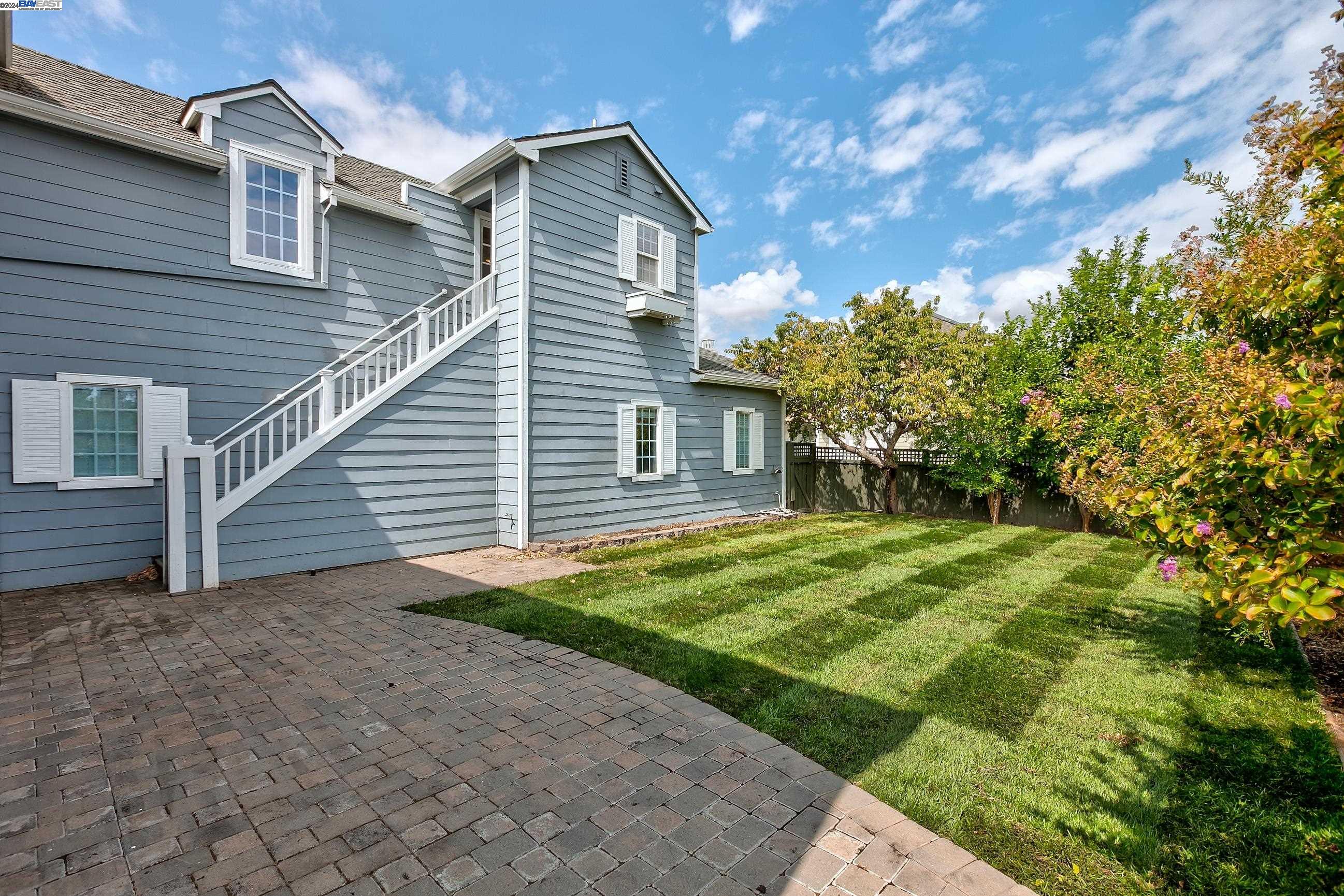 2735 REDBRIDGE ROAD
