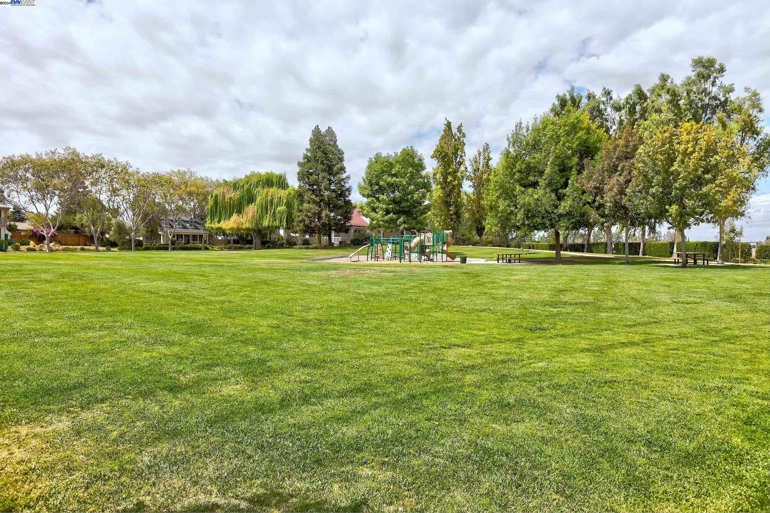 2735 REDBRIDGE ROAD