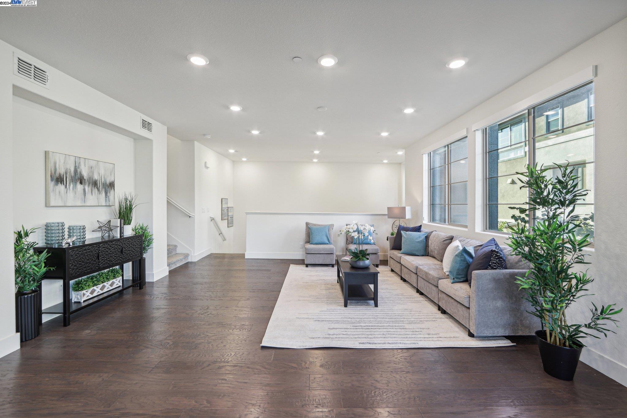 5821 Midnight Pl # F