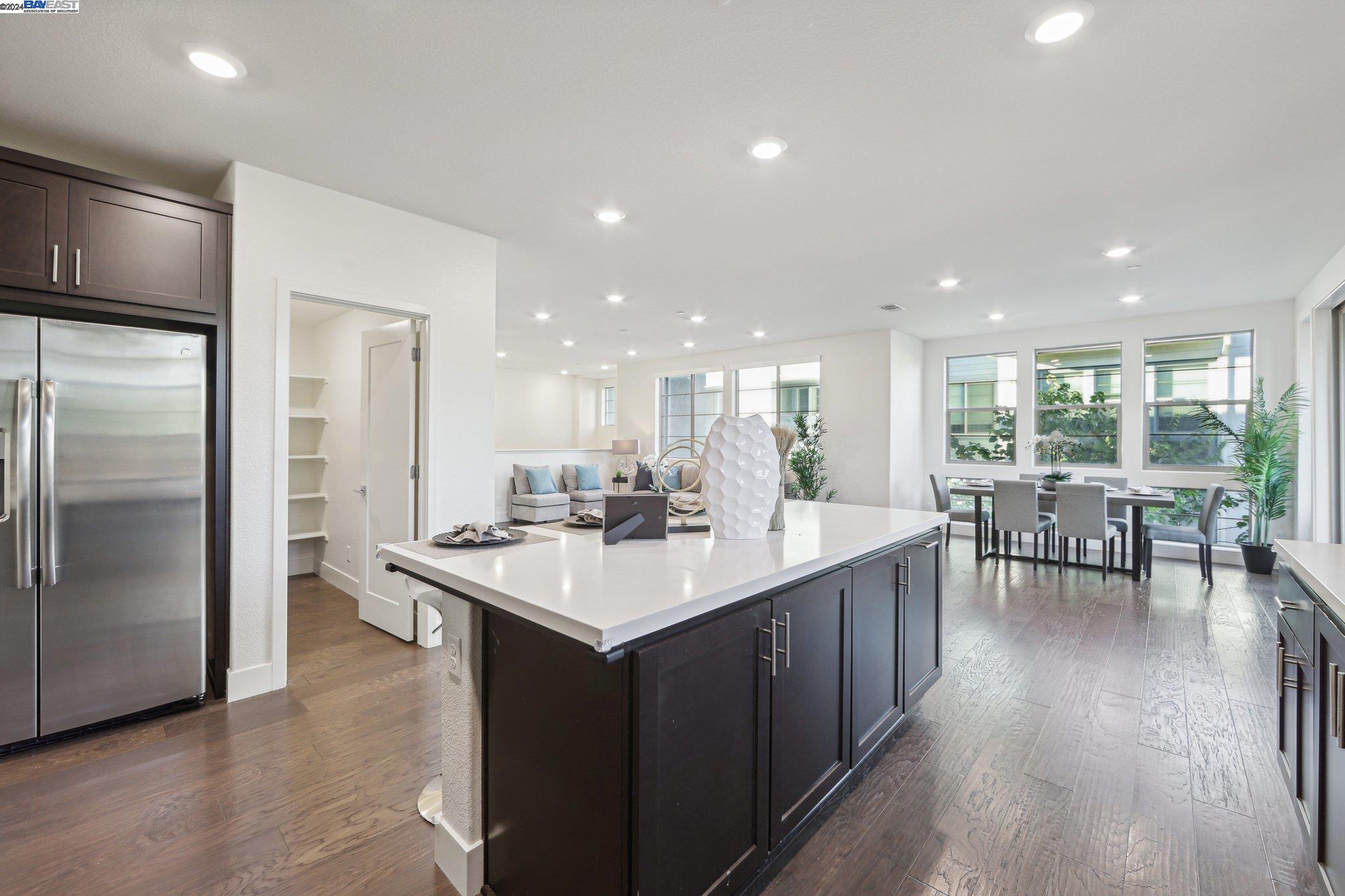 5821 Midnight Pl # F