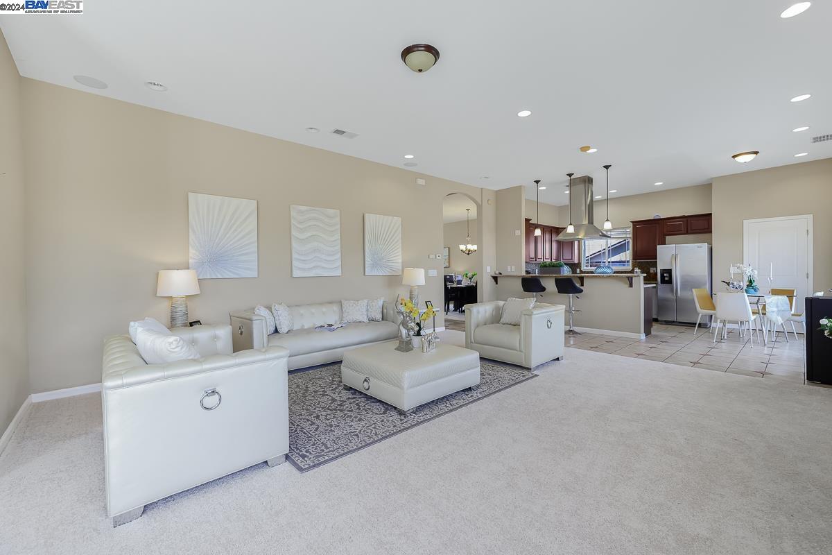 5223 Steven S Stroud Dr