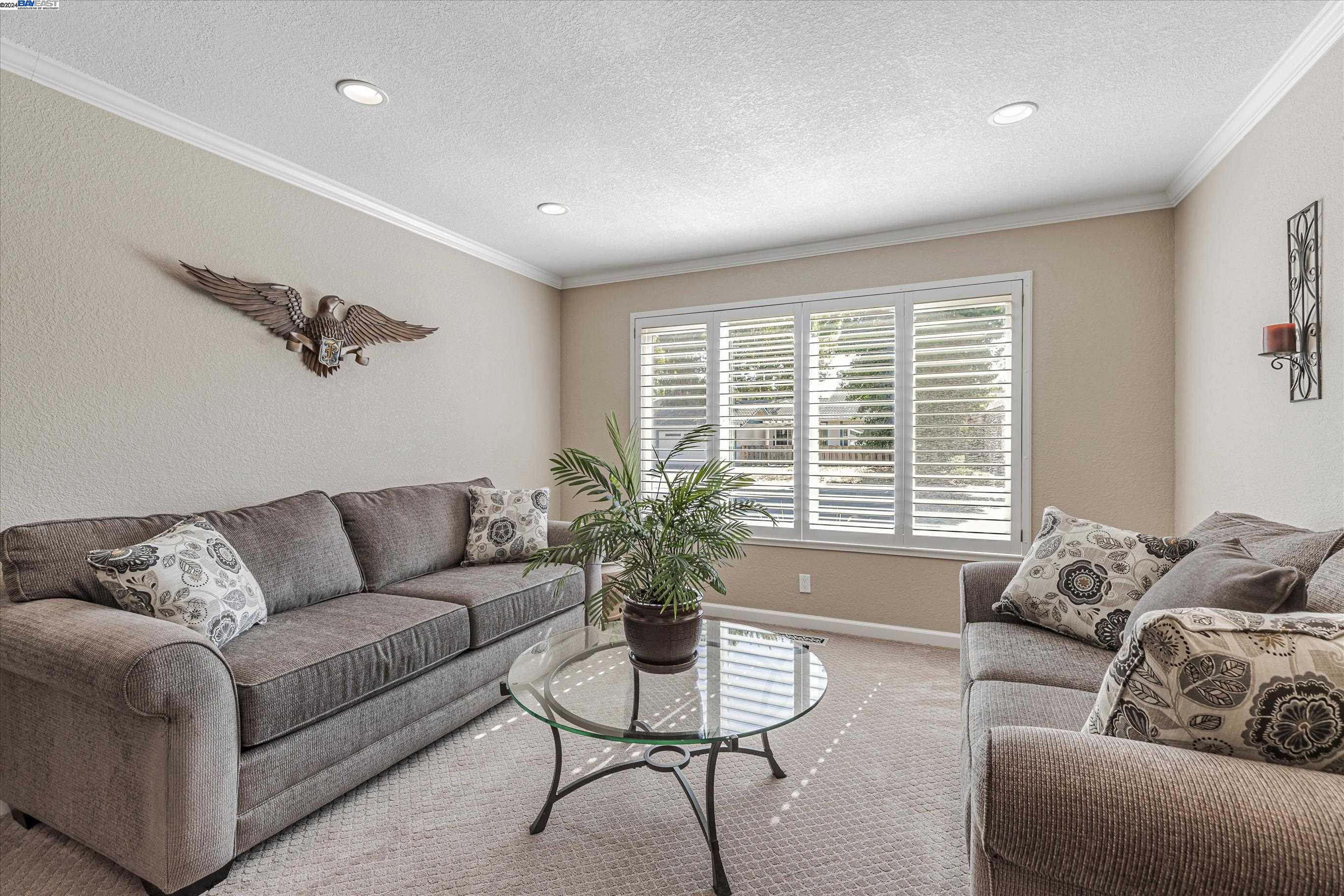 6231 Paseo Santa Cruz